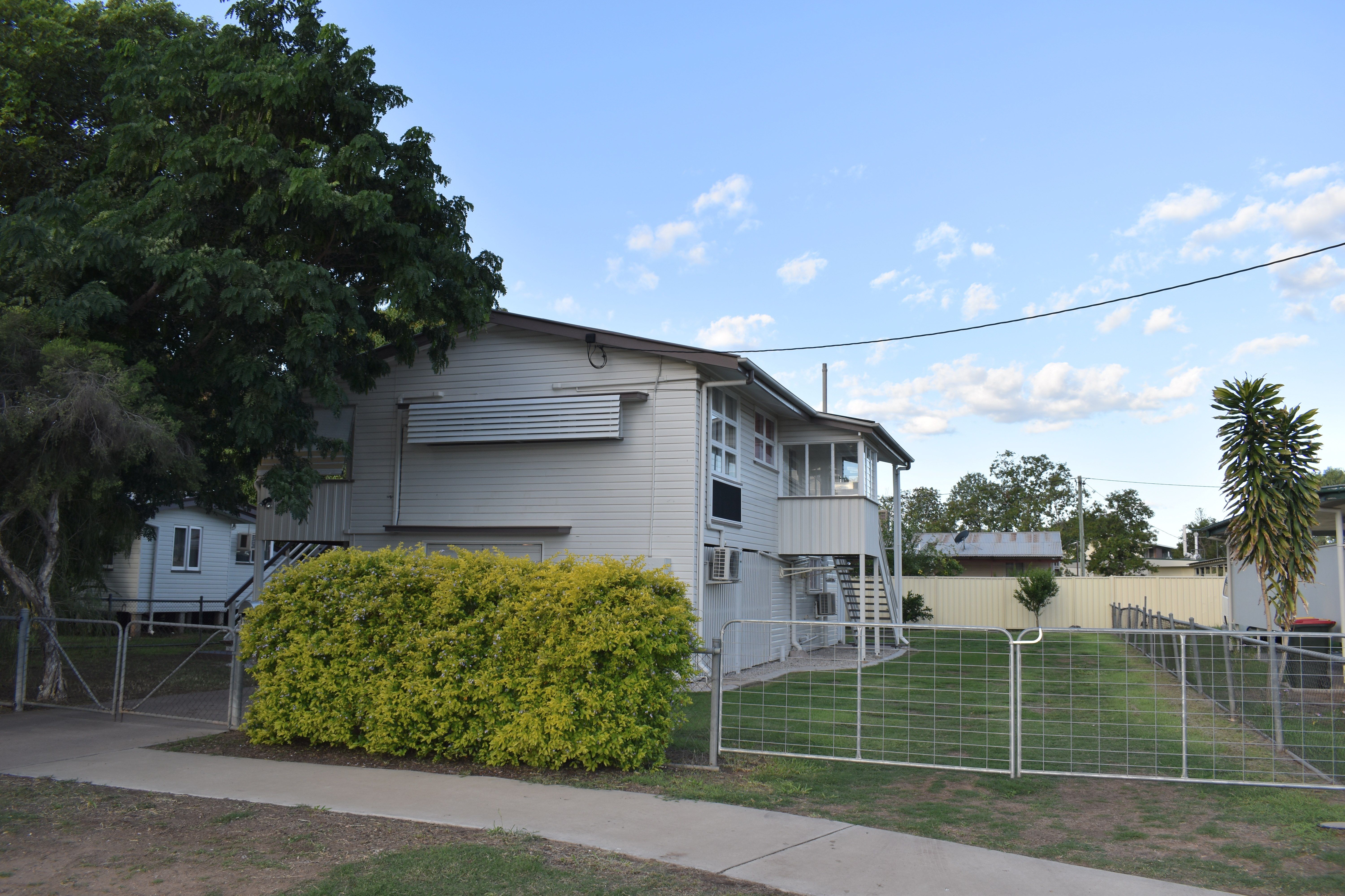 106 Hospital Road, Emerald, QLD 4720