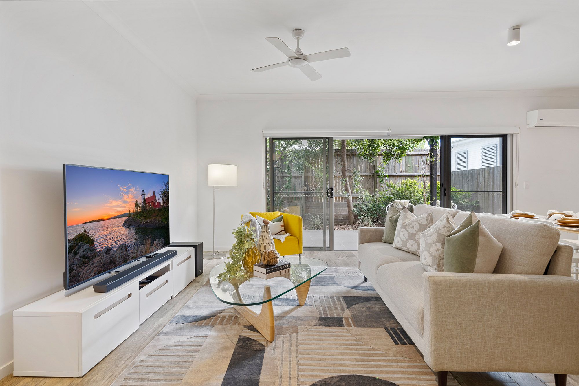 10 Lakewood Avenue, Parkinson QLD 4115
