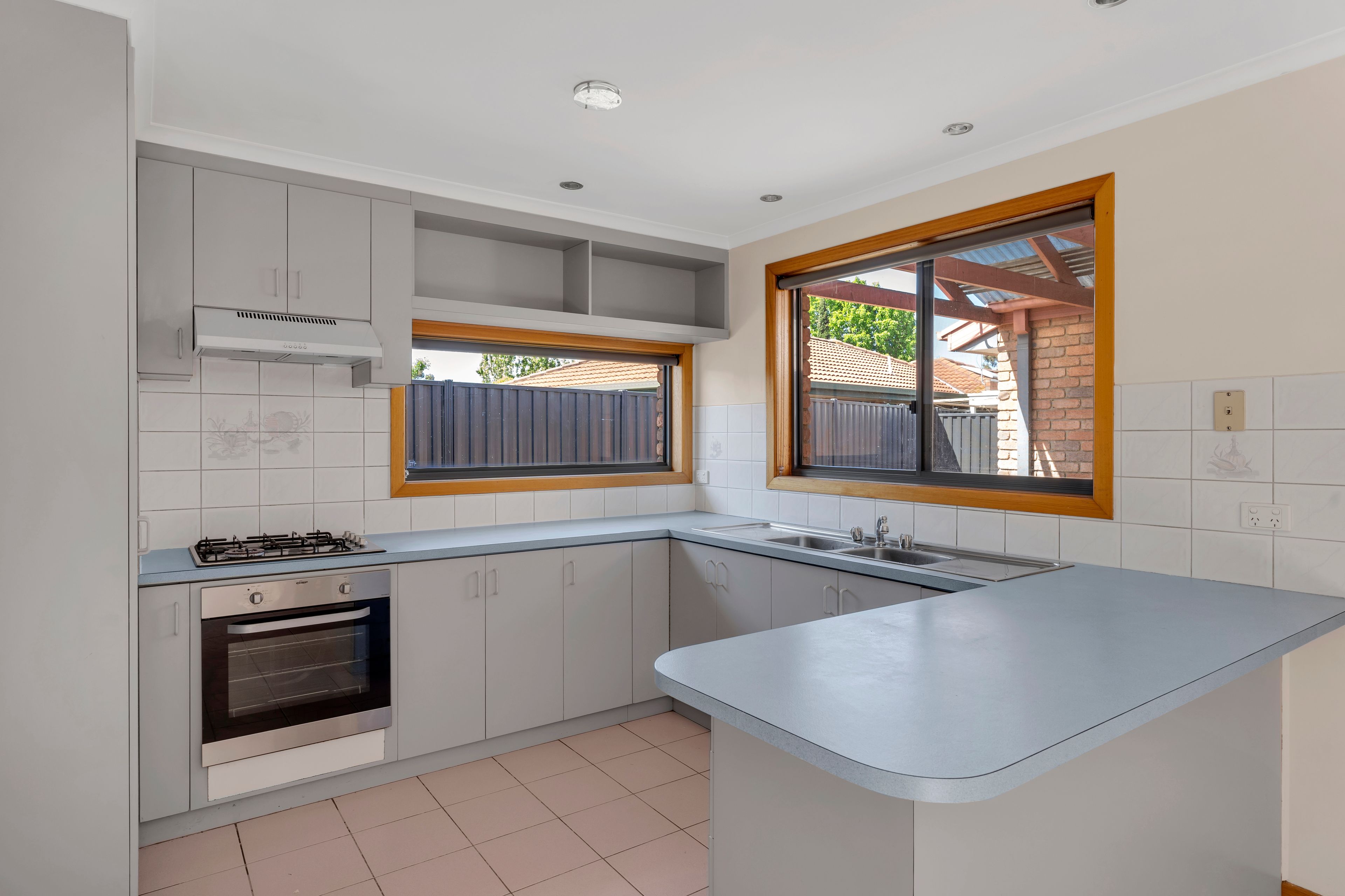 8 Thames Boulevard, Werribee, VIC 3030