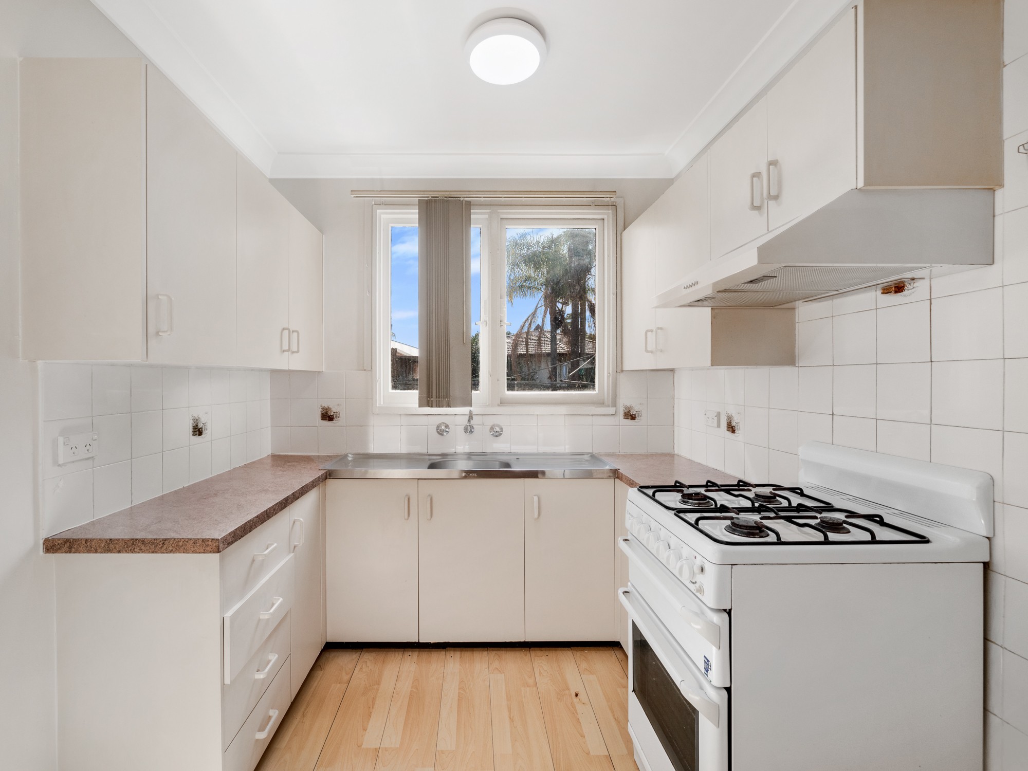 9 Creigan Road, Bradbury, NSW 2560