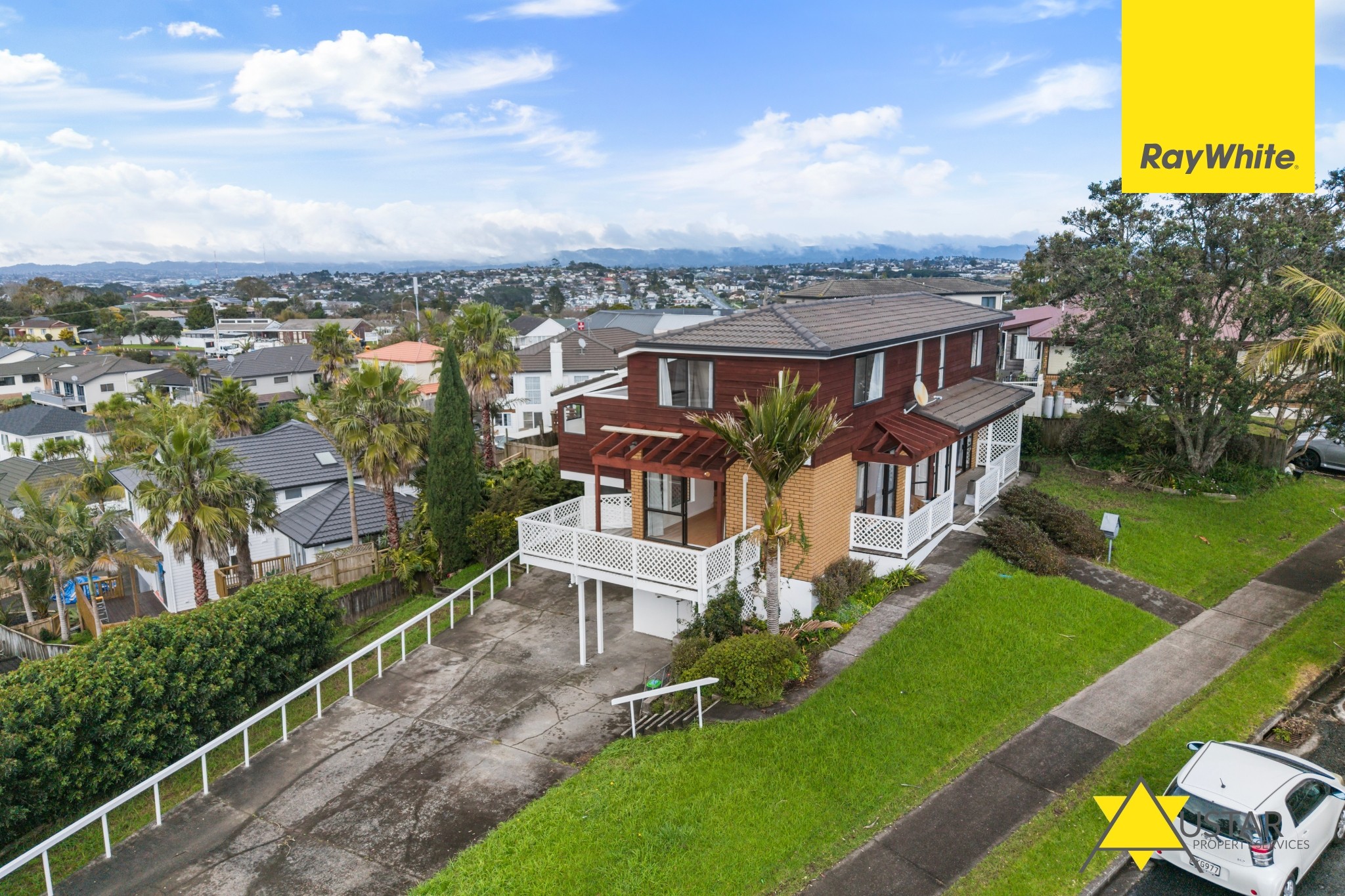 88 Lagoon Way, West Harbour, Waitakere City