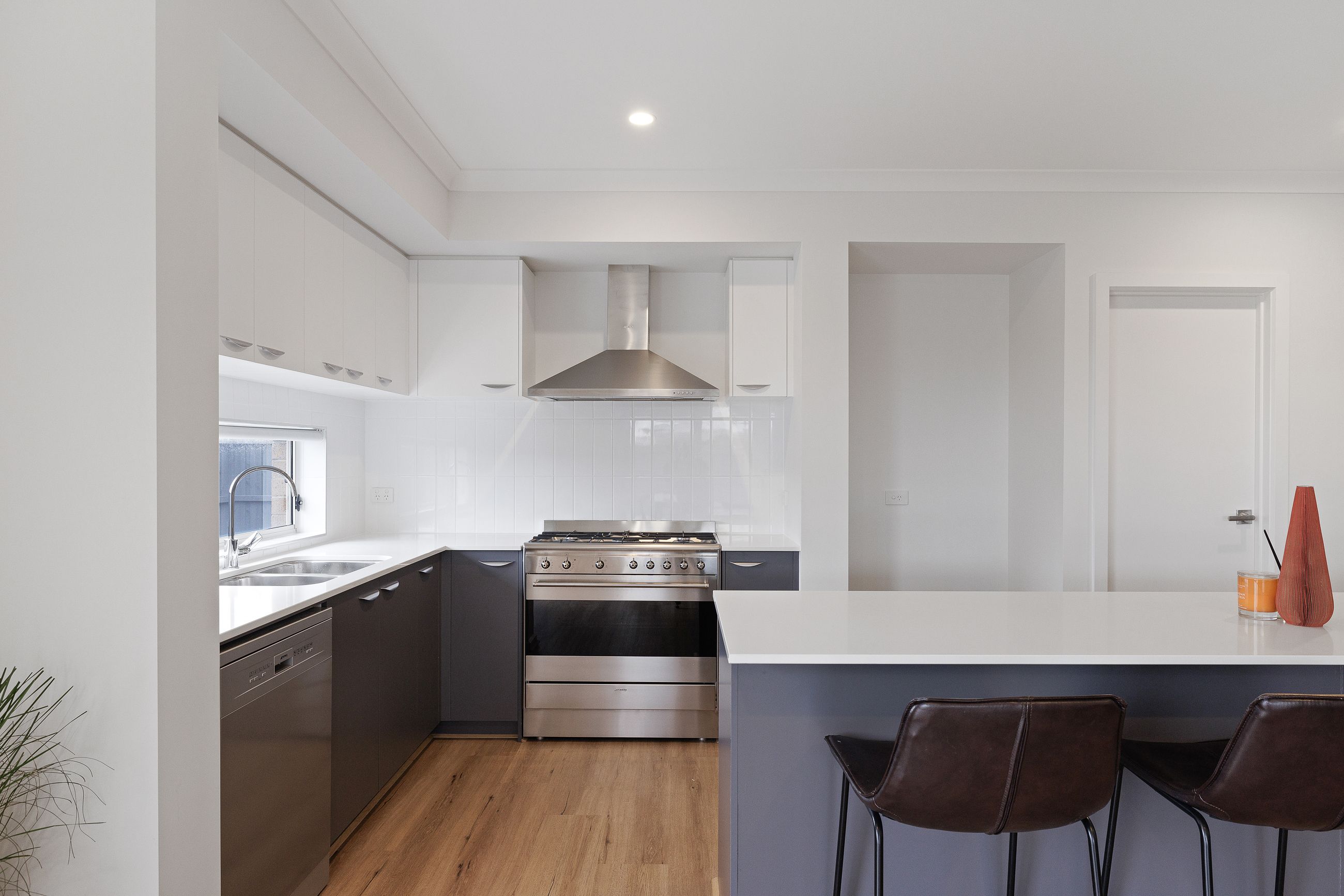 9 Connection Road — photo 3 of 17