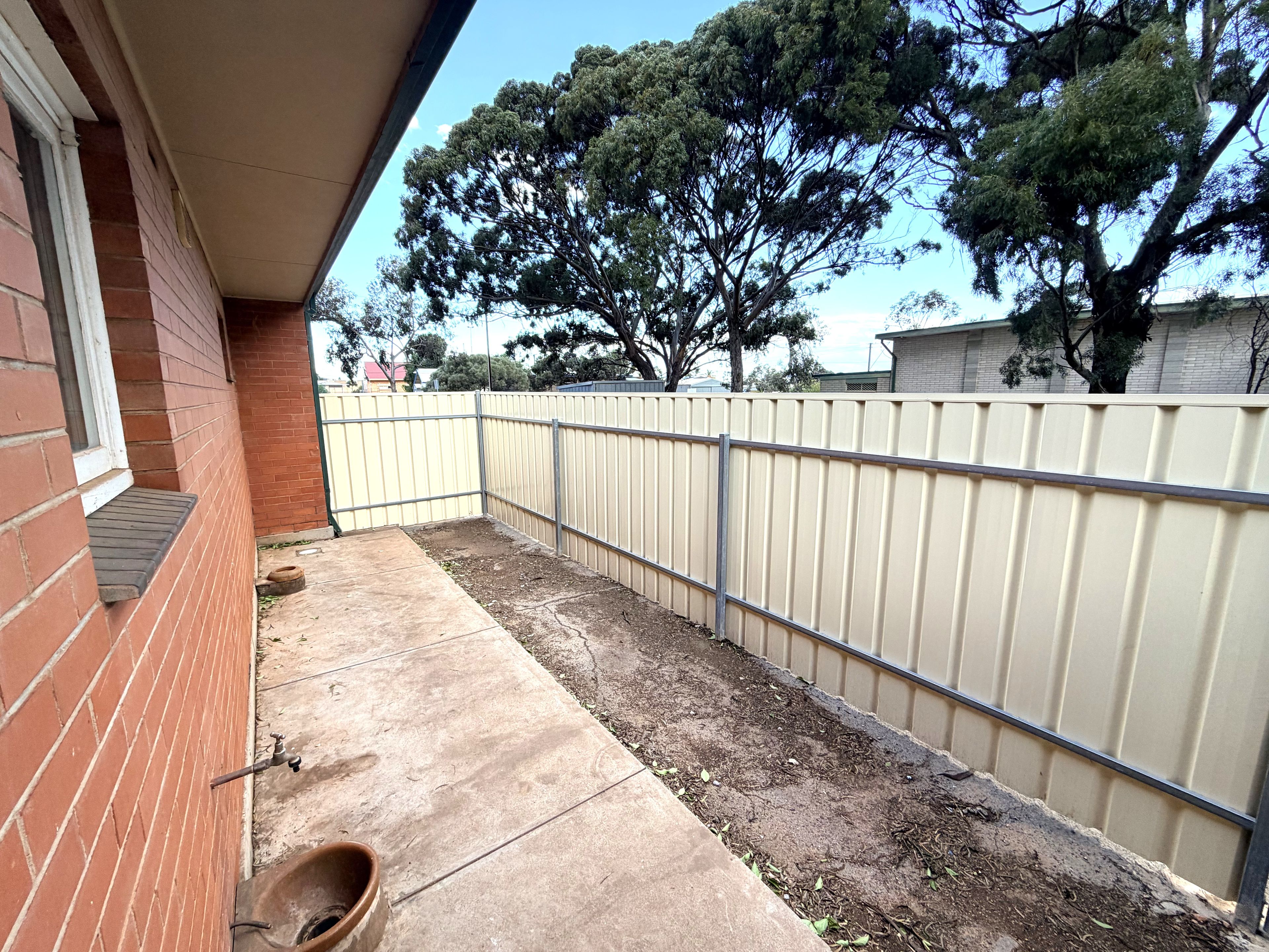 2/7 Rozee Street — photo 9 of 9
