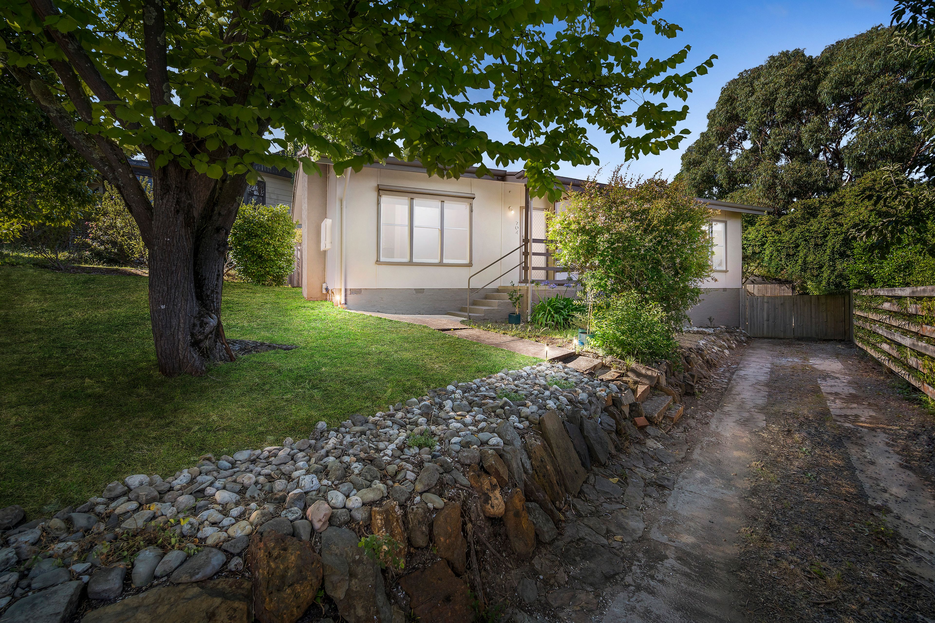 704 York Street — photo from Ray White Ballarat