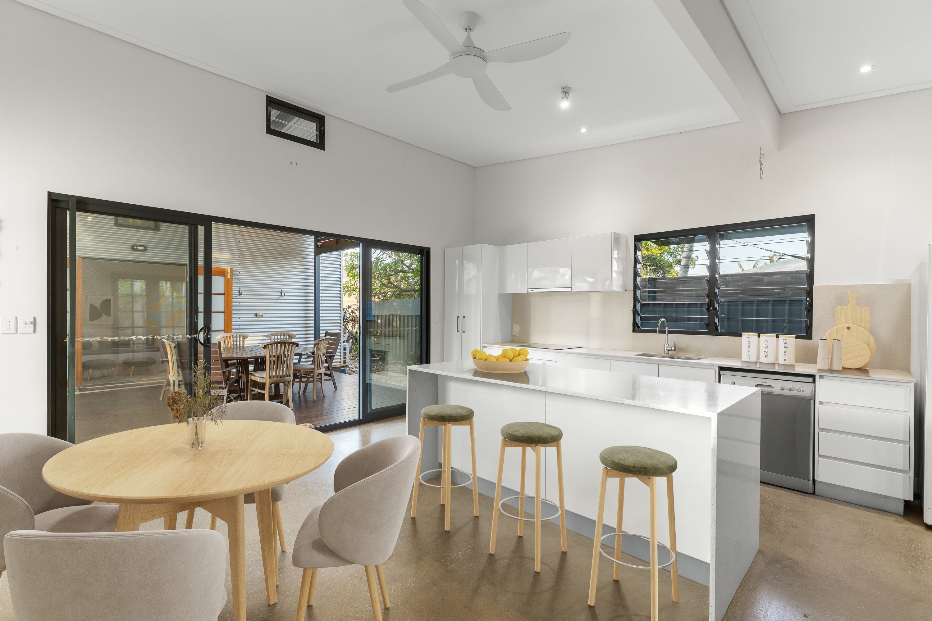 22 Wongai Crescent — photo 5 of 30