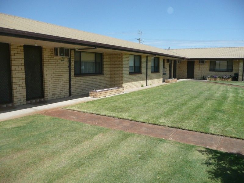 52 East Terrace — photo from Ray White Mt Gambier