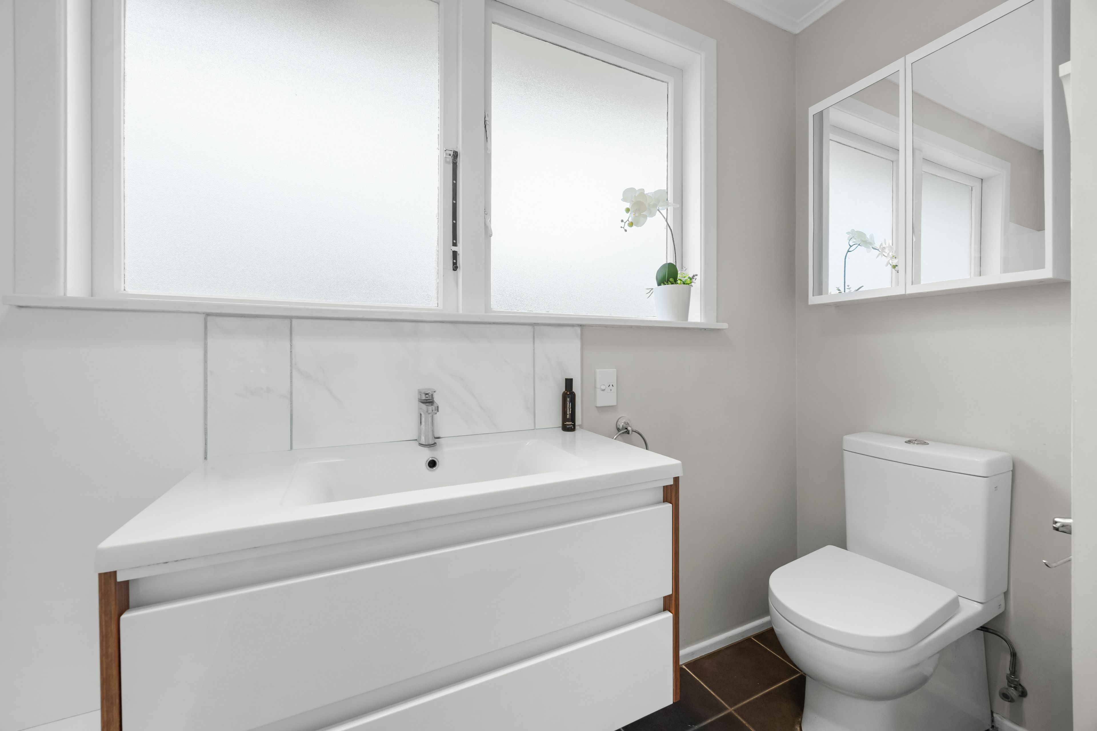 8A White Road, Manurewa, Manukau City