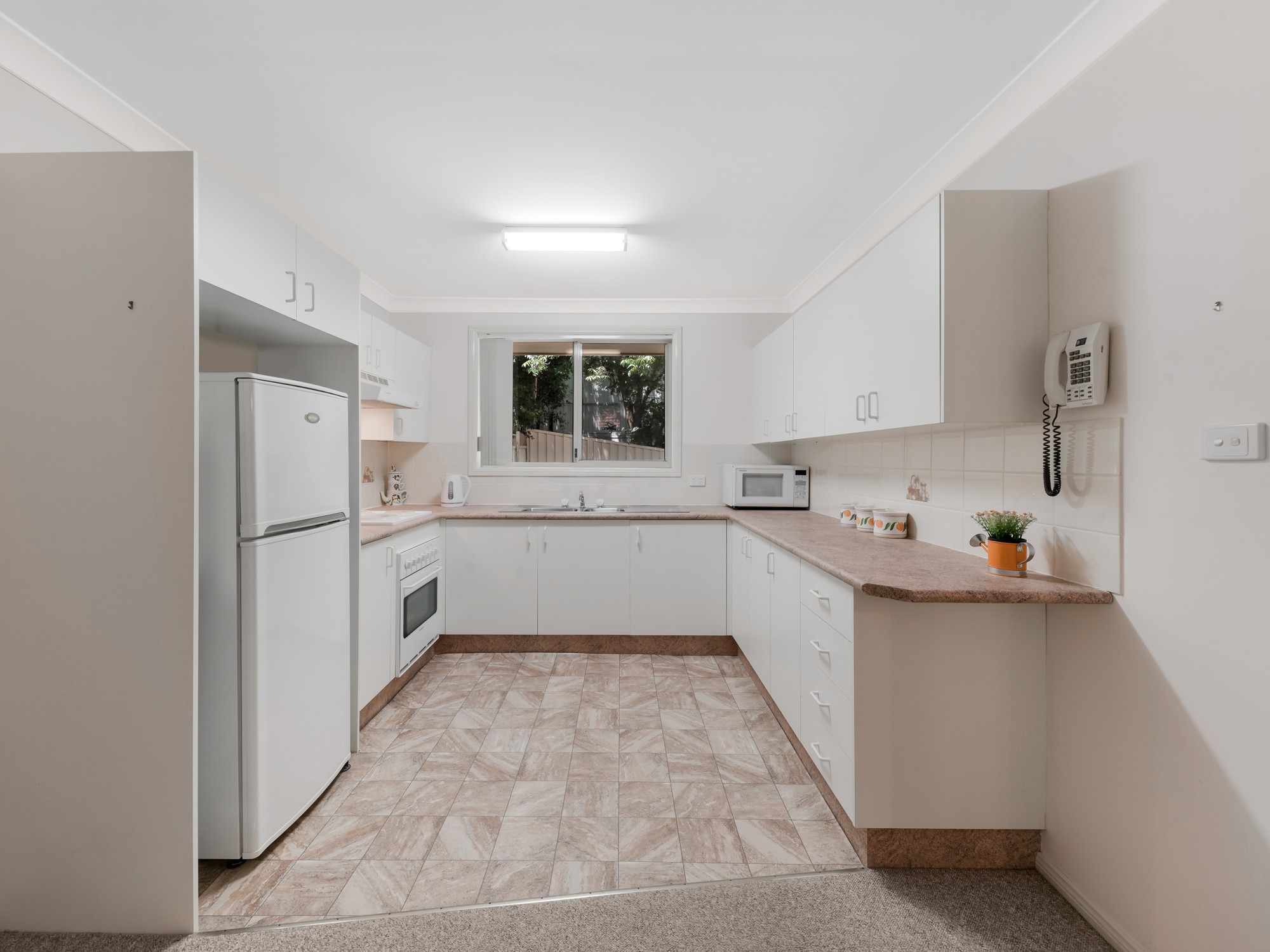 2/31-33 Condamine Street, Campbelltown, NSW 2560