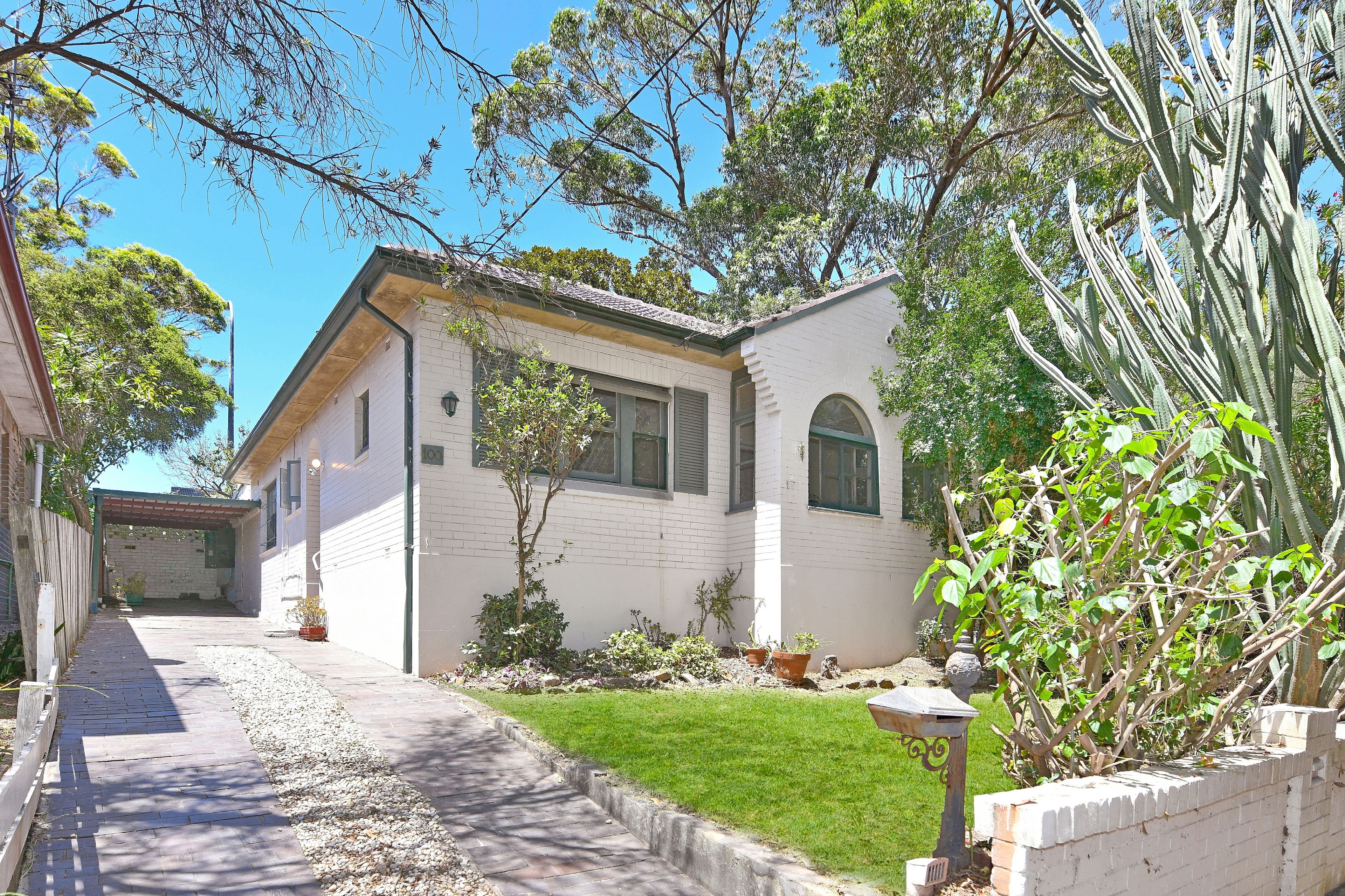 100 Vernon Avenue, Eastlakes NSW 2018