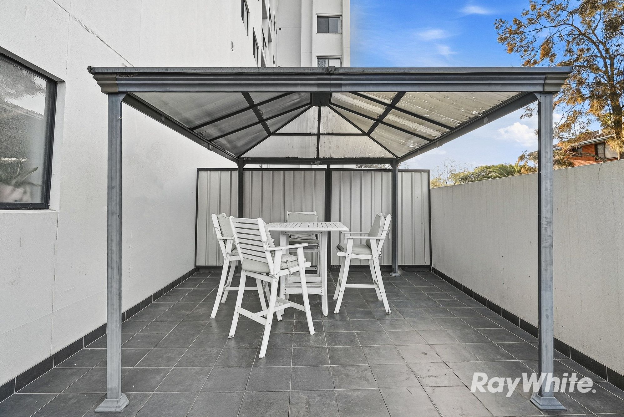 16/6 Sorrell Street — photo 12 of 24
