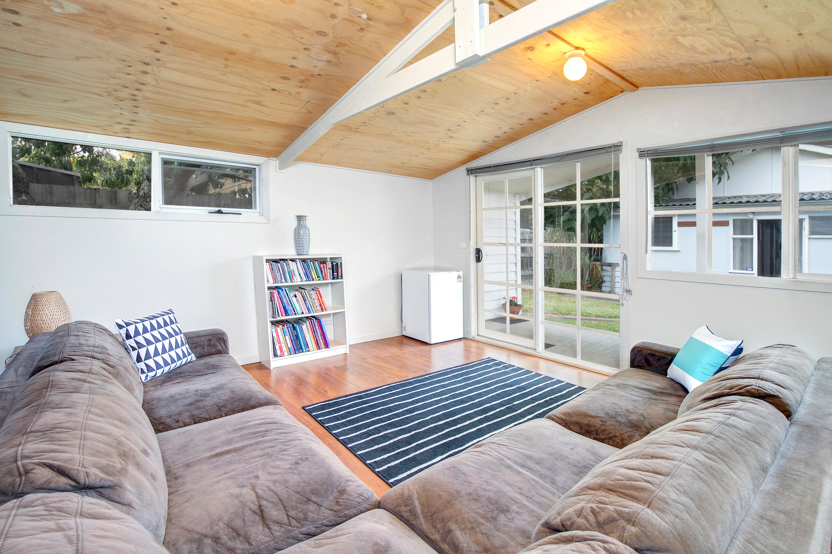 55 Fourth Avenue, Rosebud, VIC 3939