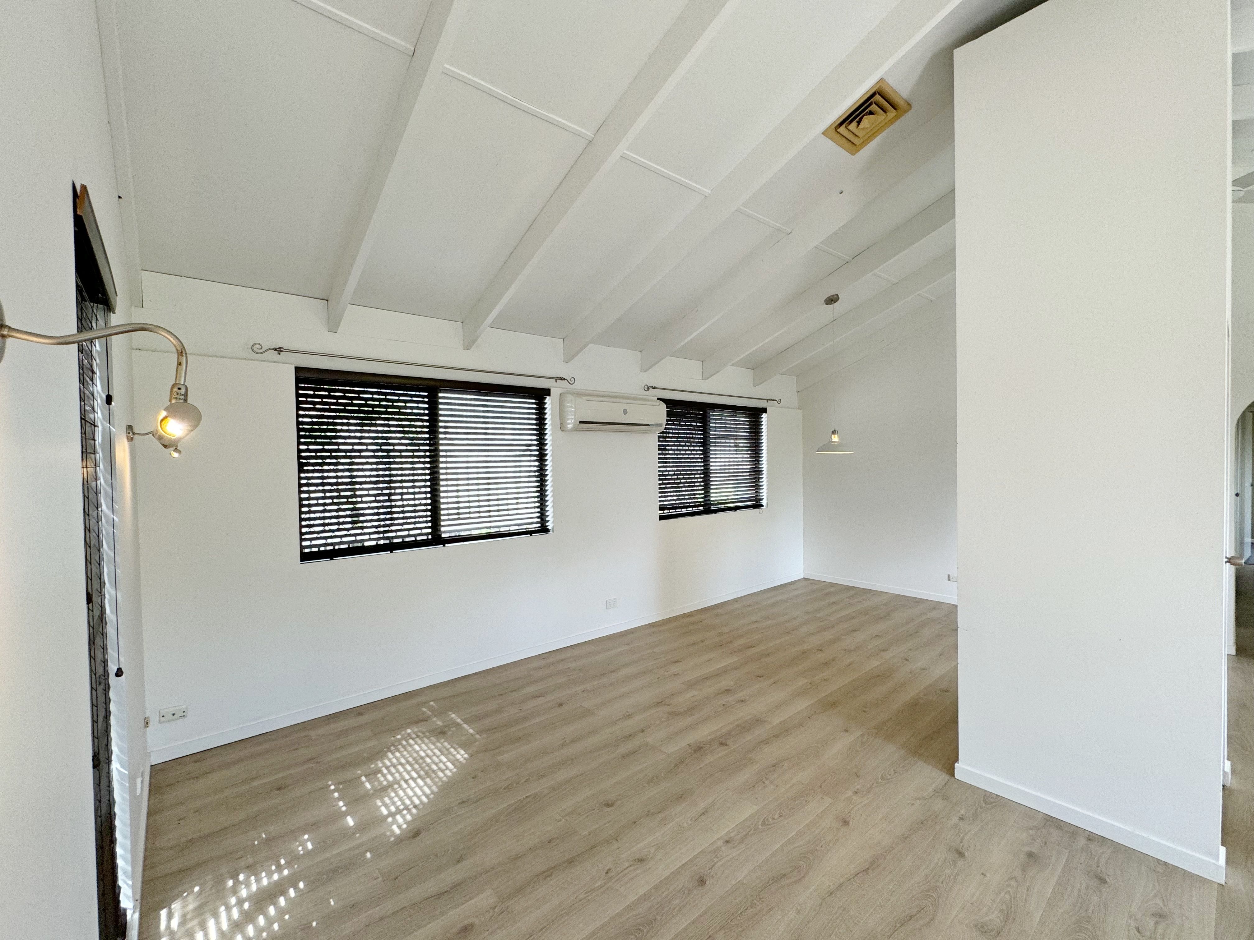 16 Hill Park Crescent, Rochedale South, QLD 4123