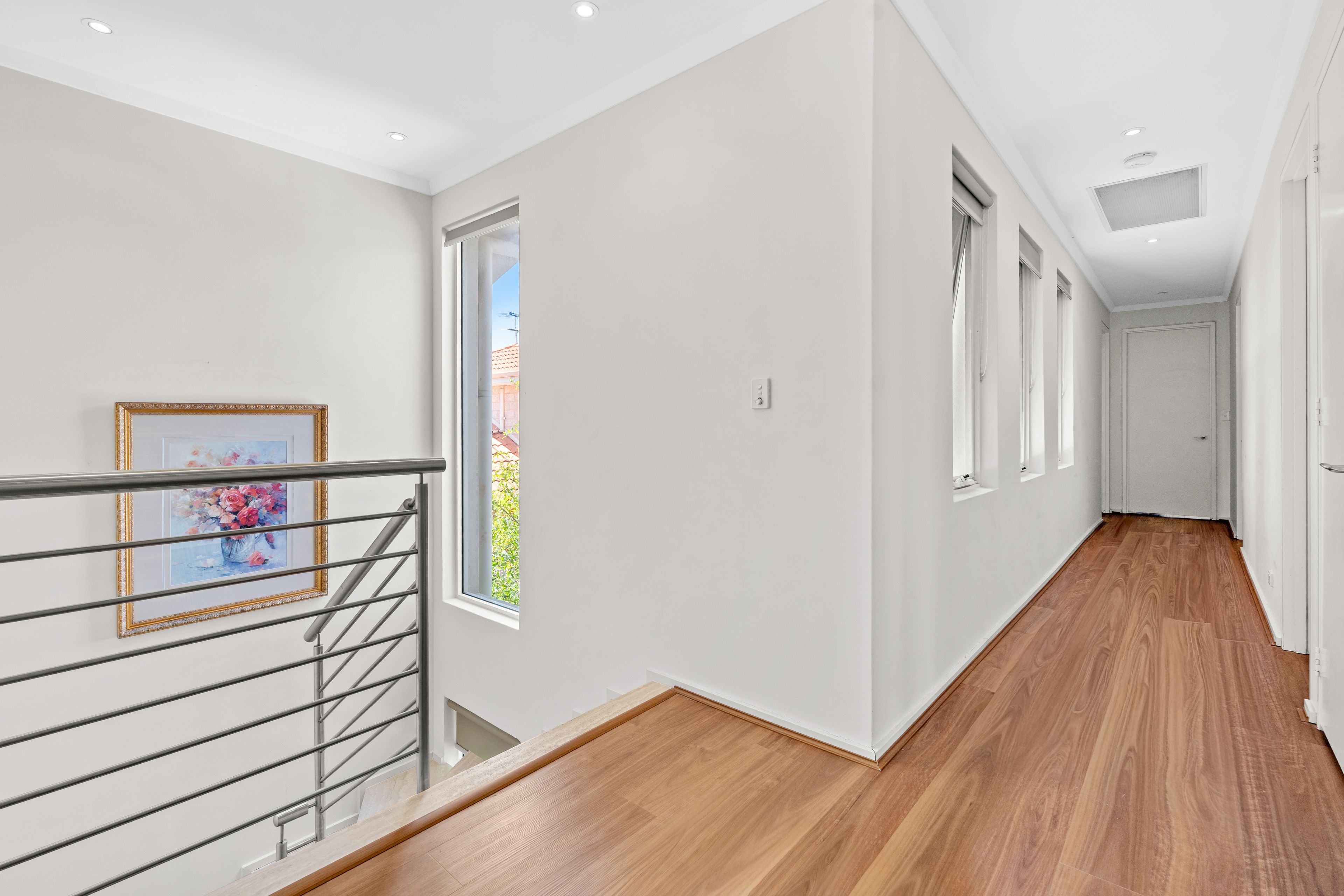 17 Pimlico Place — photo 12 of 24