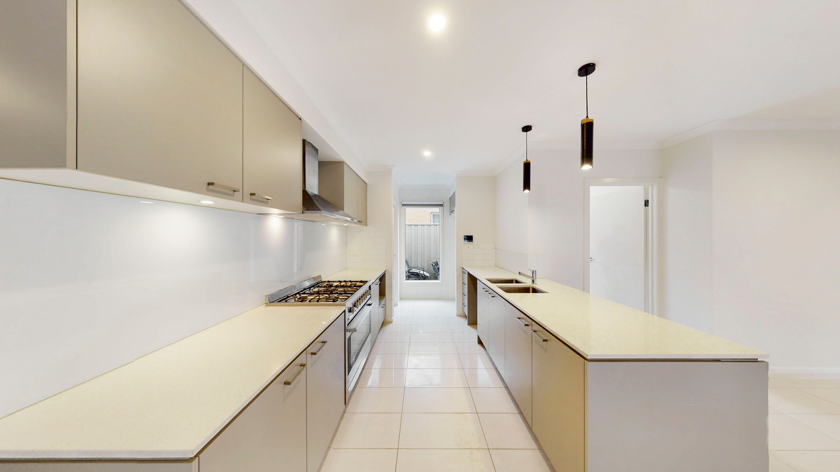 13 Leeson Street, Officer South, VIC 3809
