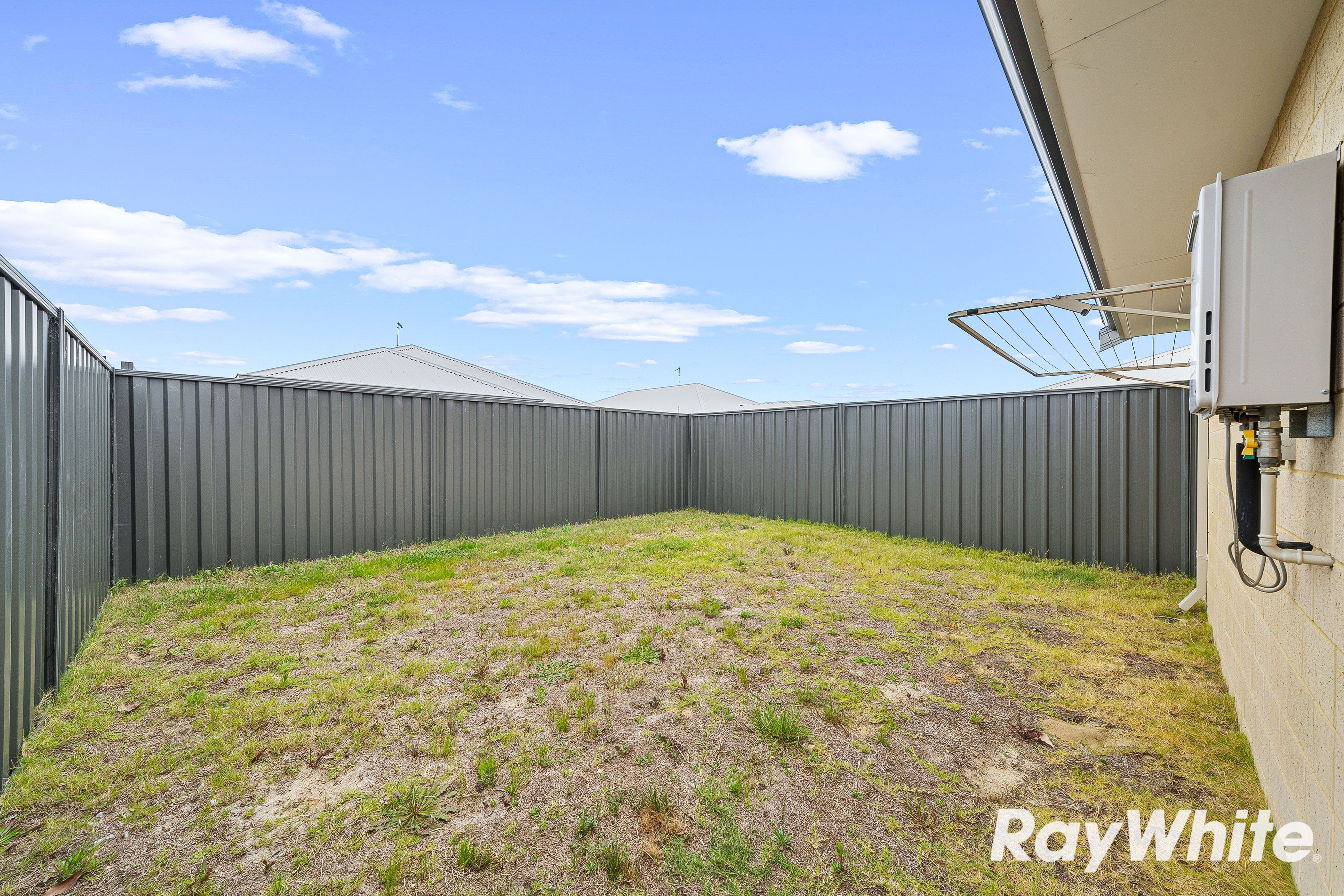 73A Alverstone Boulevard — photo 9 of 9