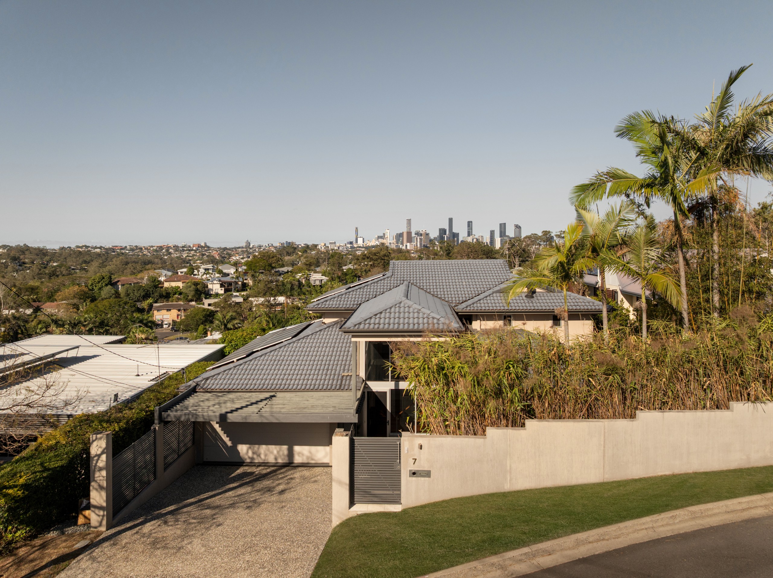 7 Couldrey Street, Bardon, QLD 4065