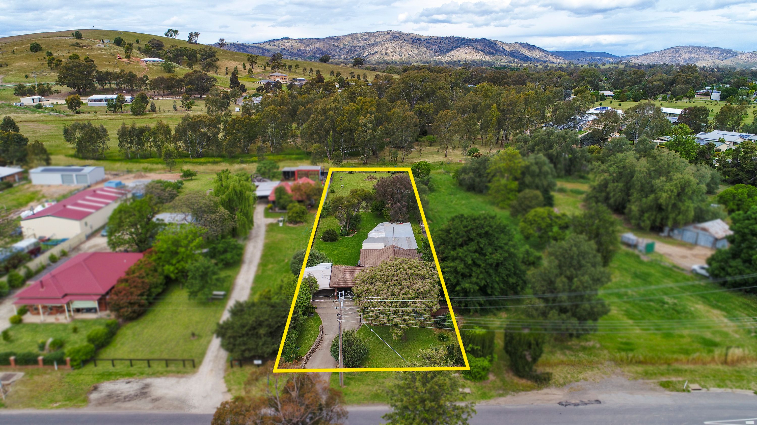 8 Longwood Road, Avenel, VIC 3664