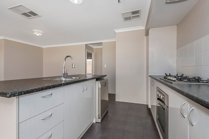 2 Broomhurst Street, Baldivis, WA 6171
