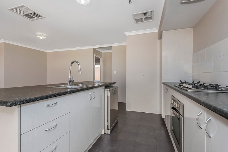 2 Broomhurst Street, Baldivis, WA 6171