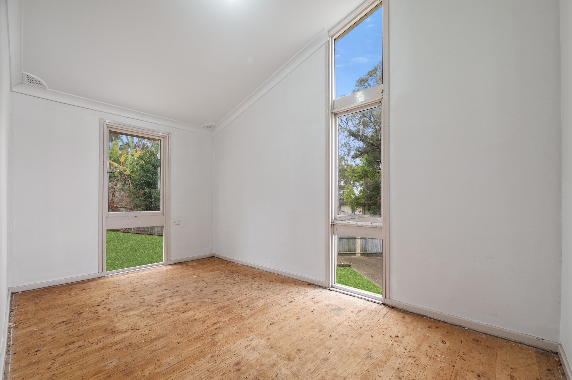 6 Docharty Street, Bradbury, NSW 2560