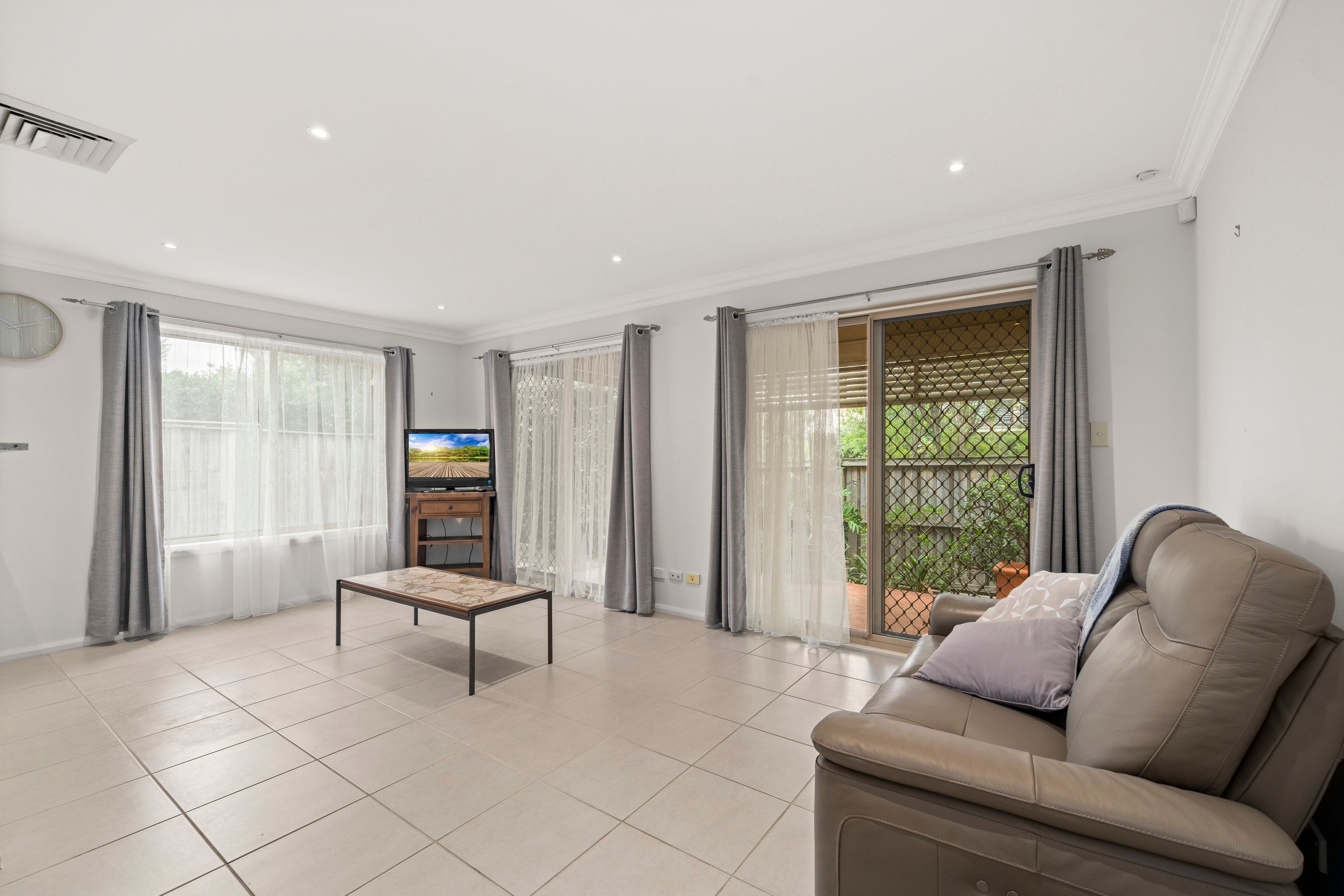 13 Ardley Avenue, Kellyville, NSW 2155, photo 4