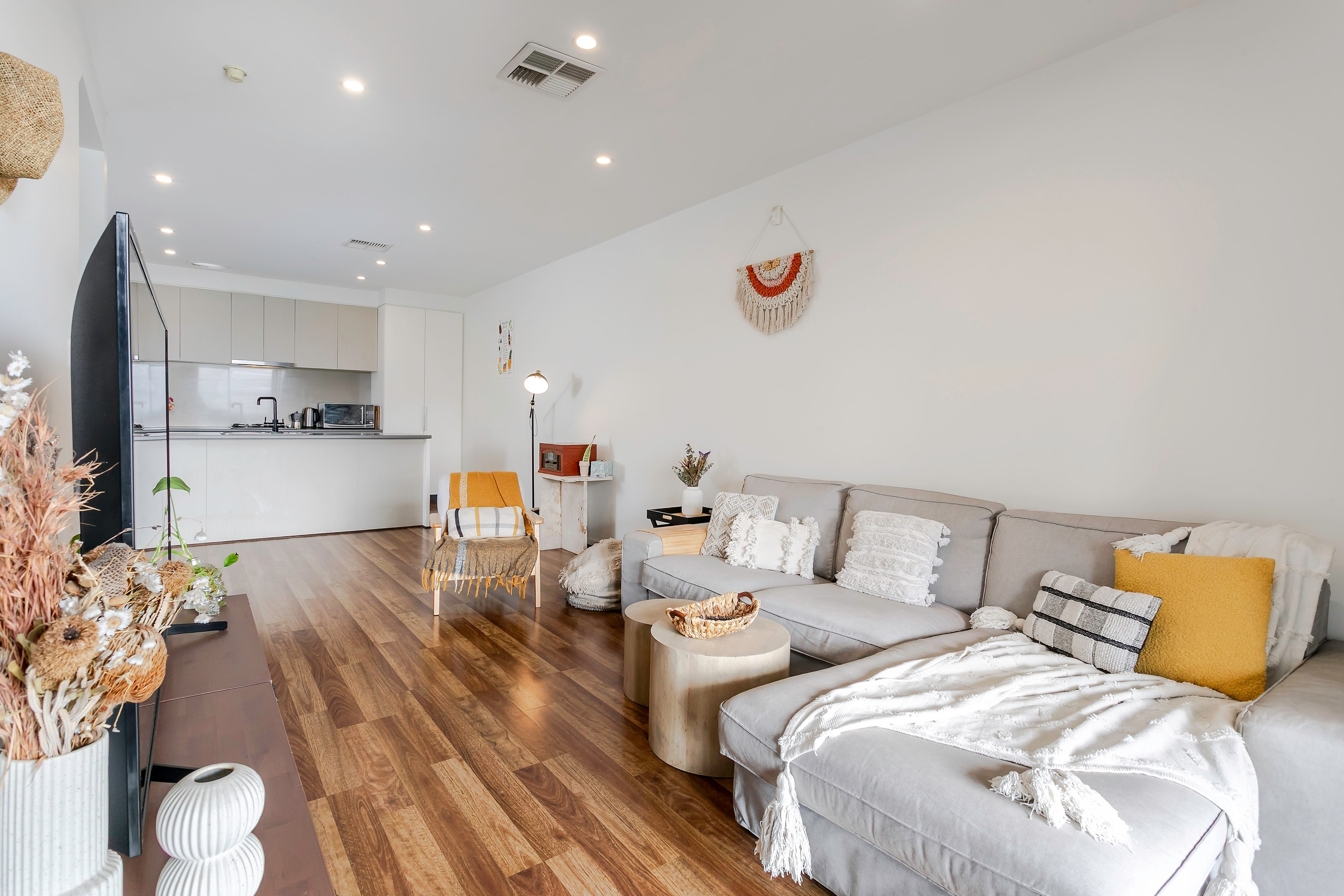 19 Steeplechase Avenue, St Clair, SA 5011