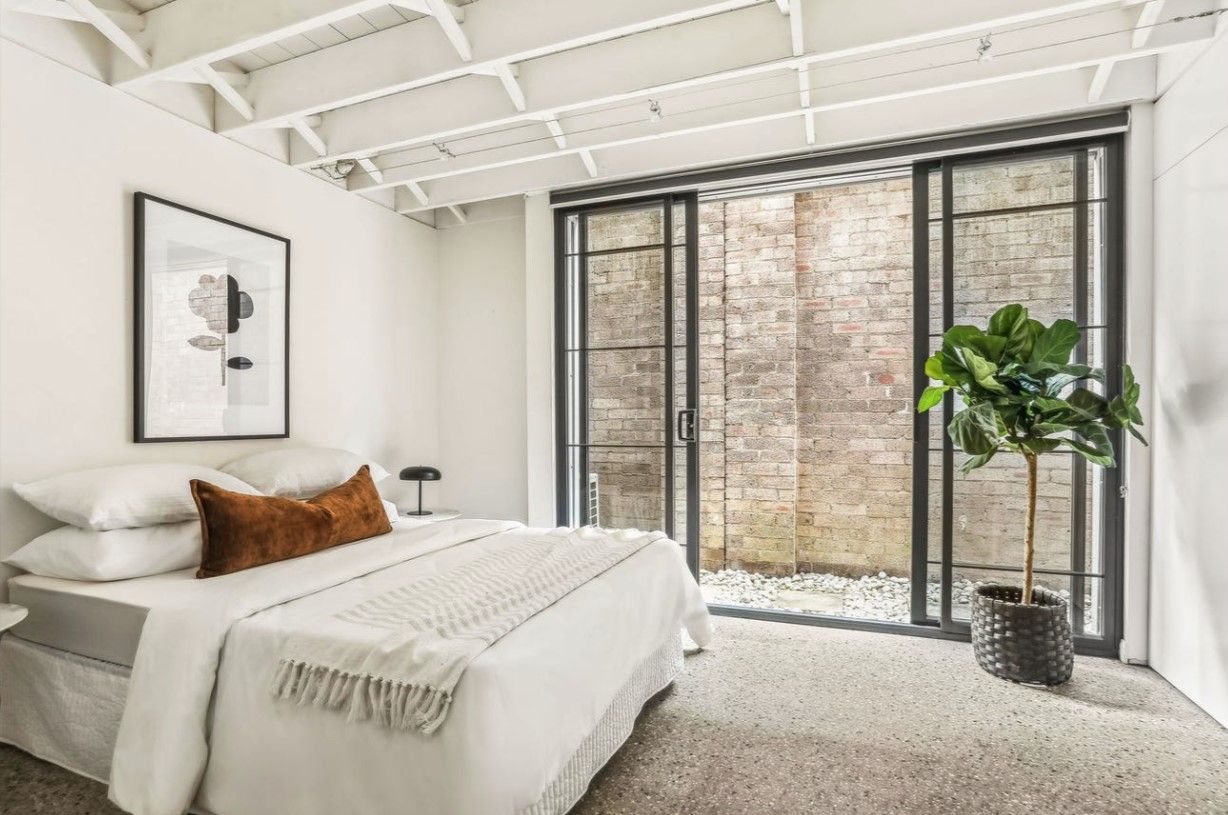 2/5 Pemell Lane, Newtown, NSW 2042