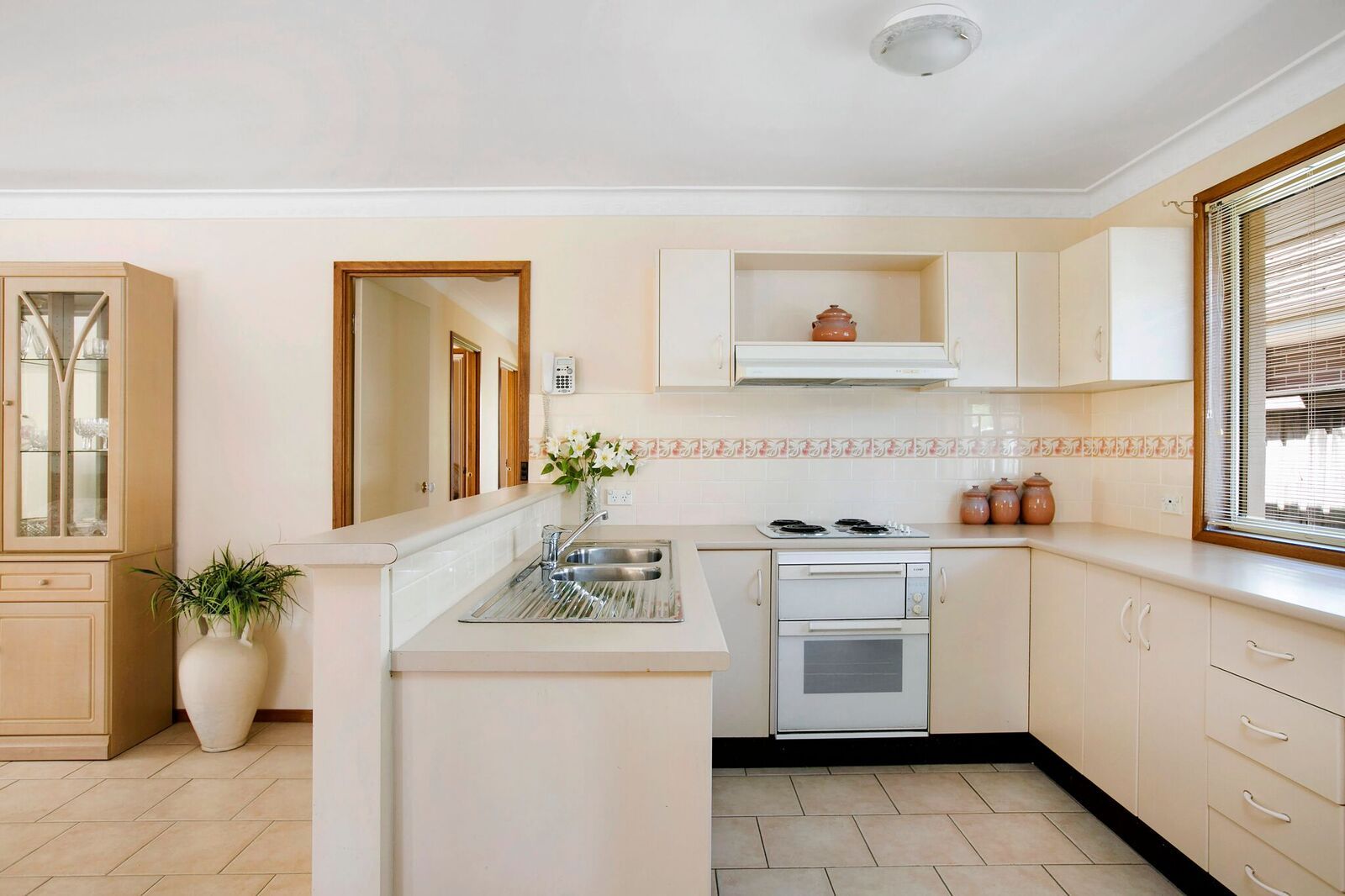 42 Tulip Way, Woonona, NSW 2517