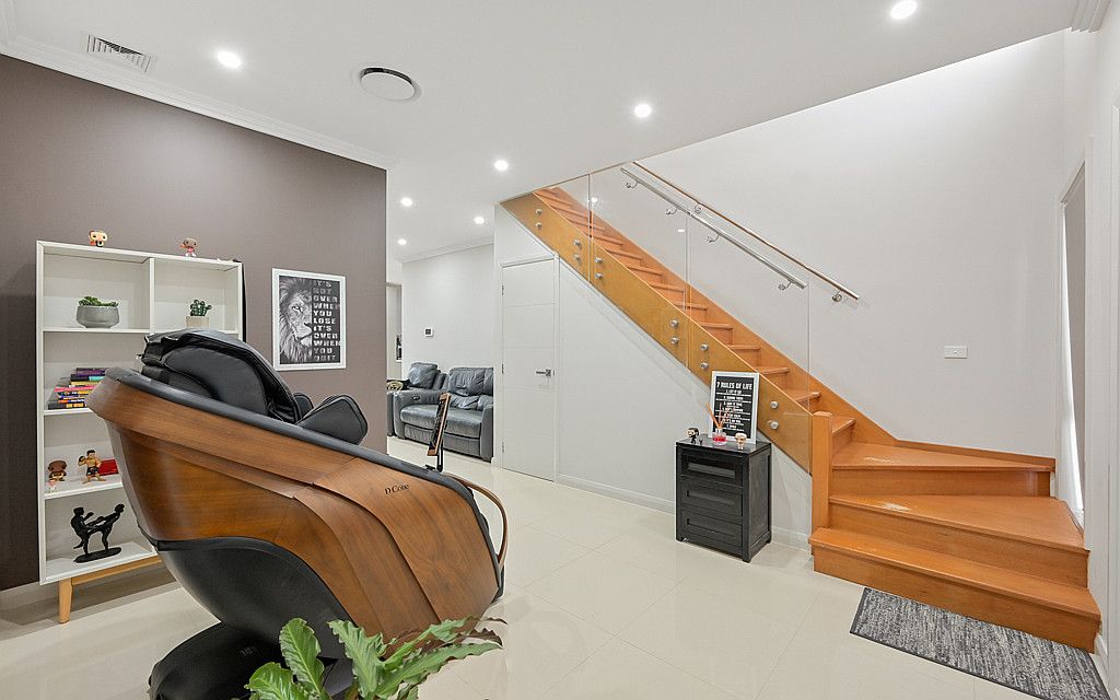 19 Bourne Ridge, Oran Park, NSW 2570