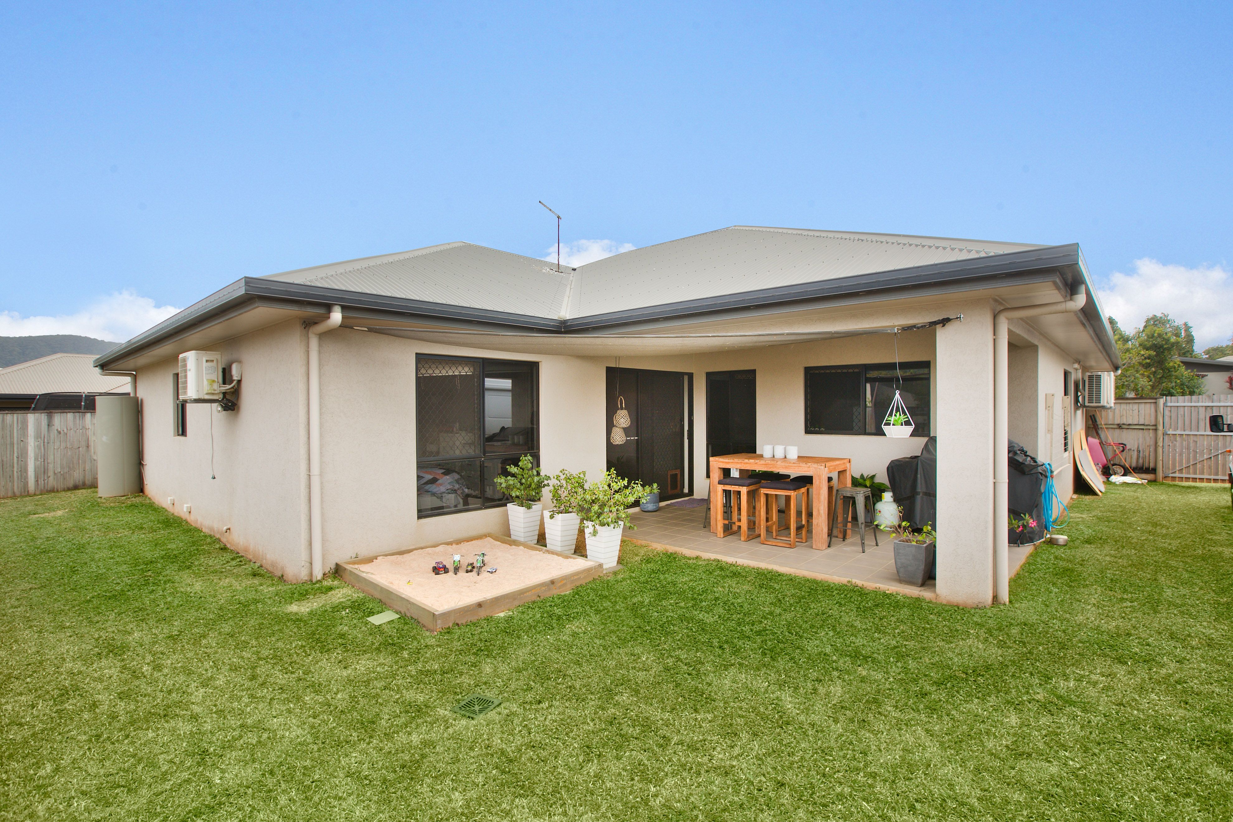 127 Roberts Drive, Trinity Beach, QLD 4879
