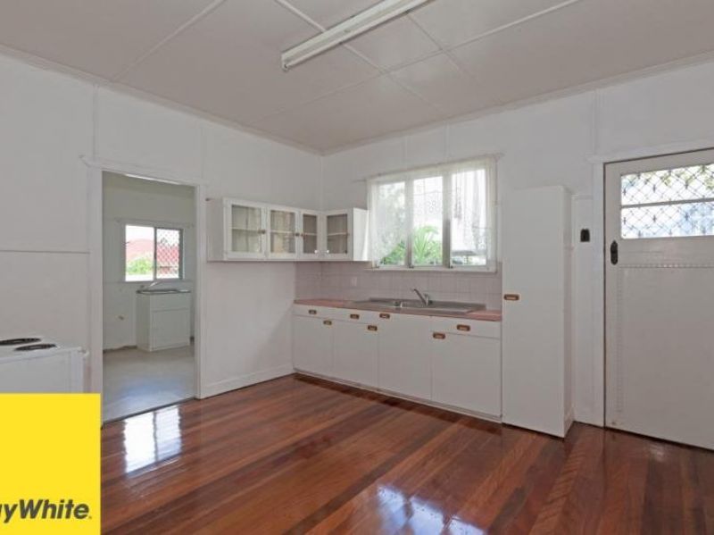 42 Bertha Street, Goodna, QLD 4300