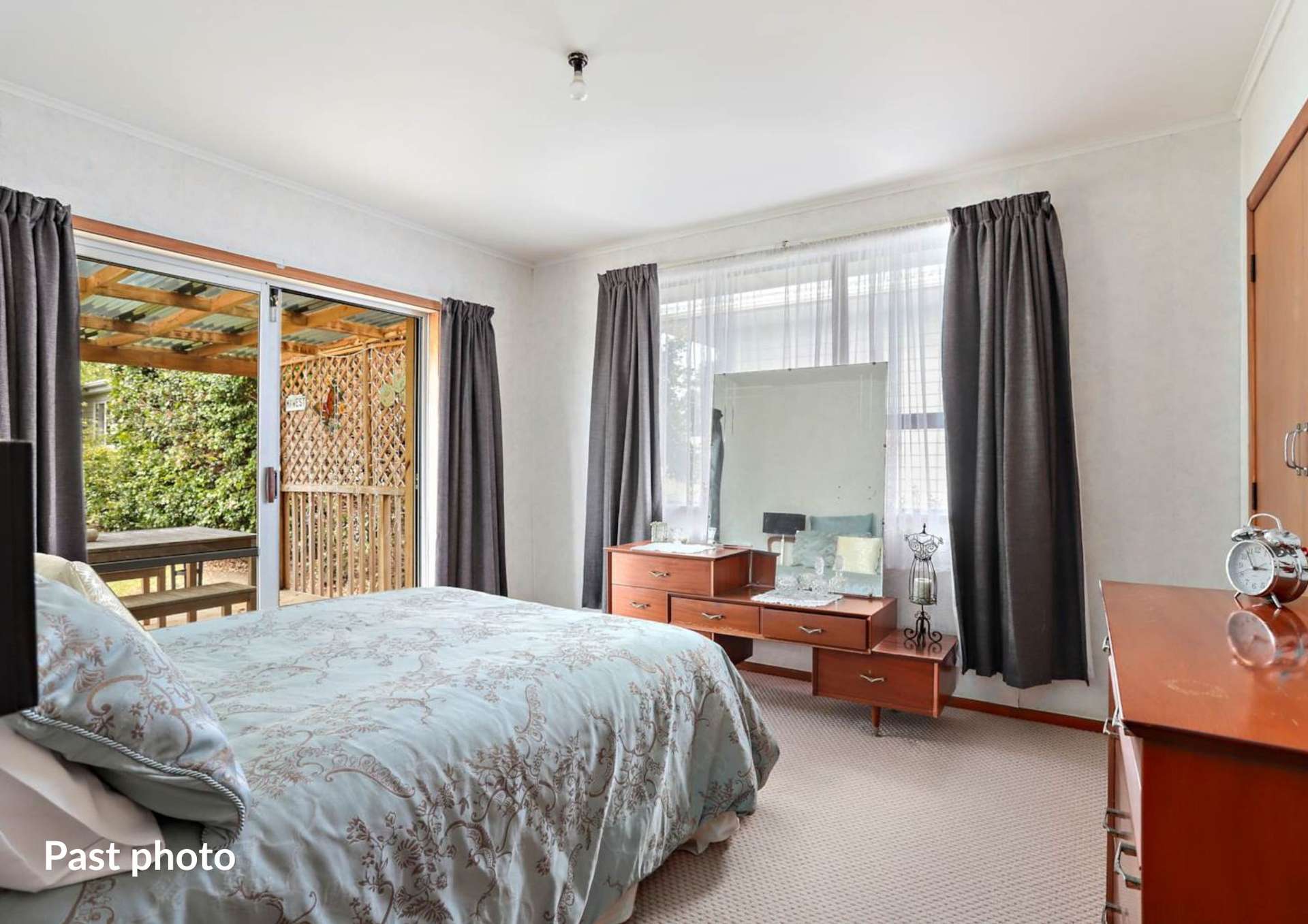7 Cobham Crescent photo 6