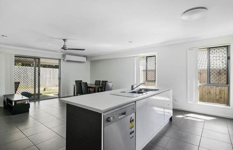 52 Littleford Drive, Bundamba, QLD 4304