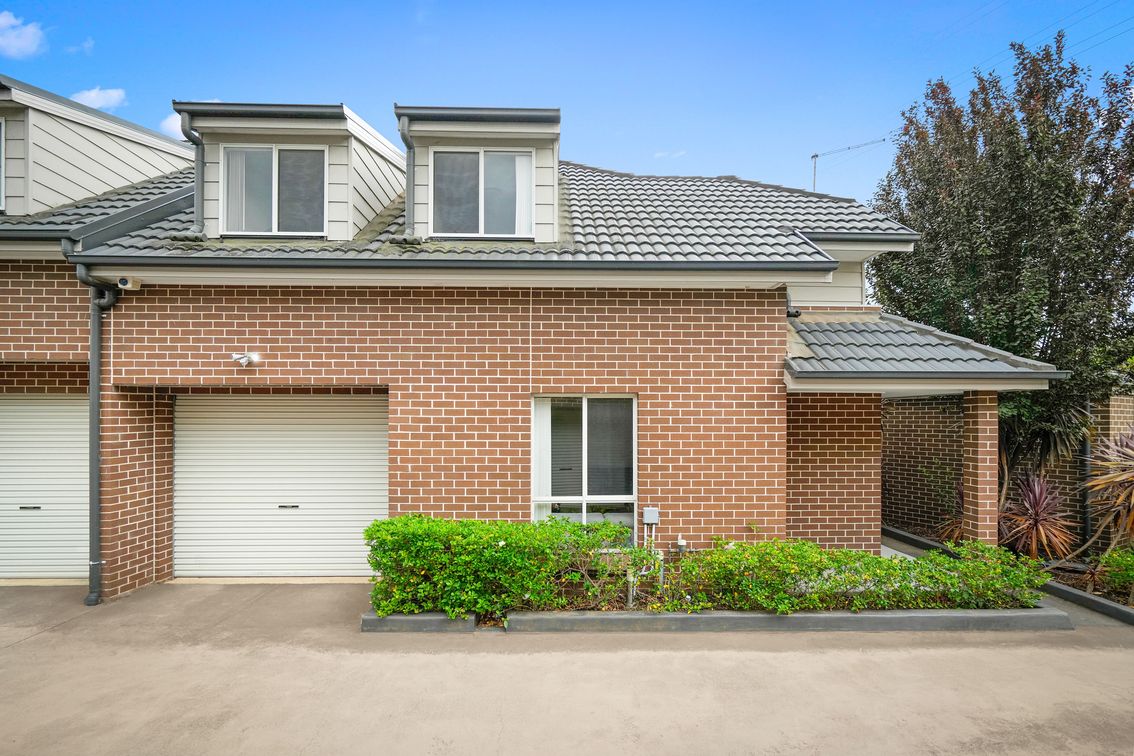 73-75 Melbourne Street, Oxley Park NSW 2760