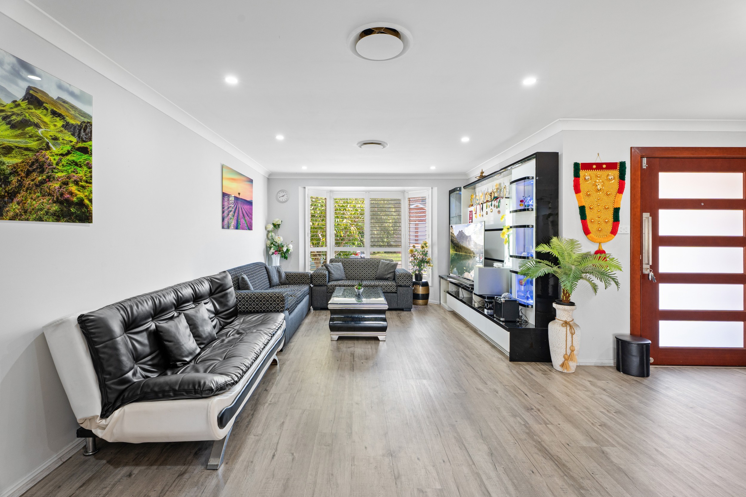 16 Bindee Close, Glenmore Park, NSW 2745