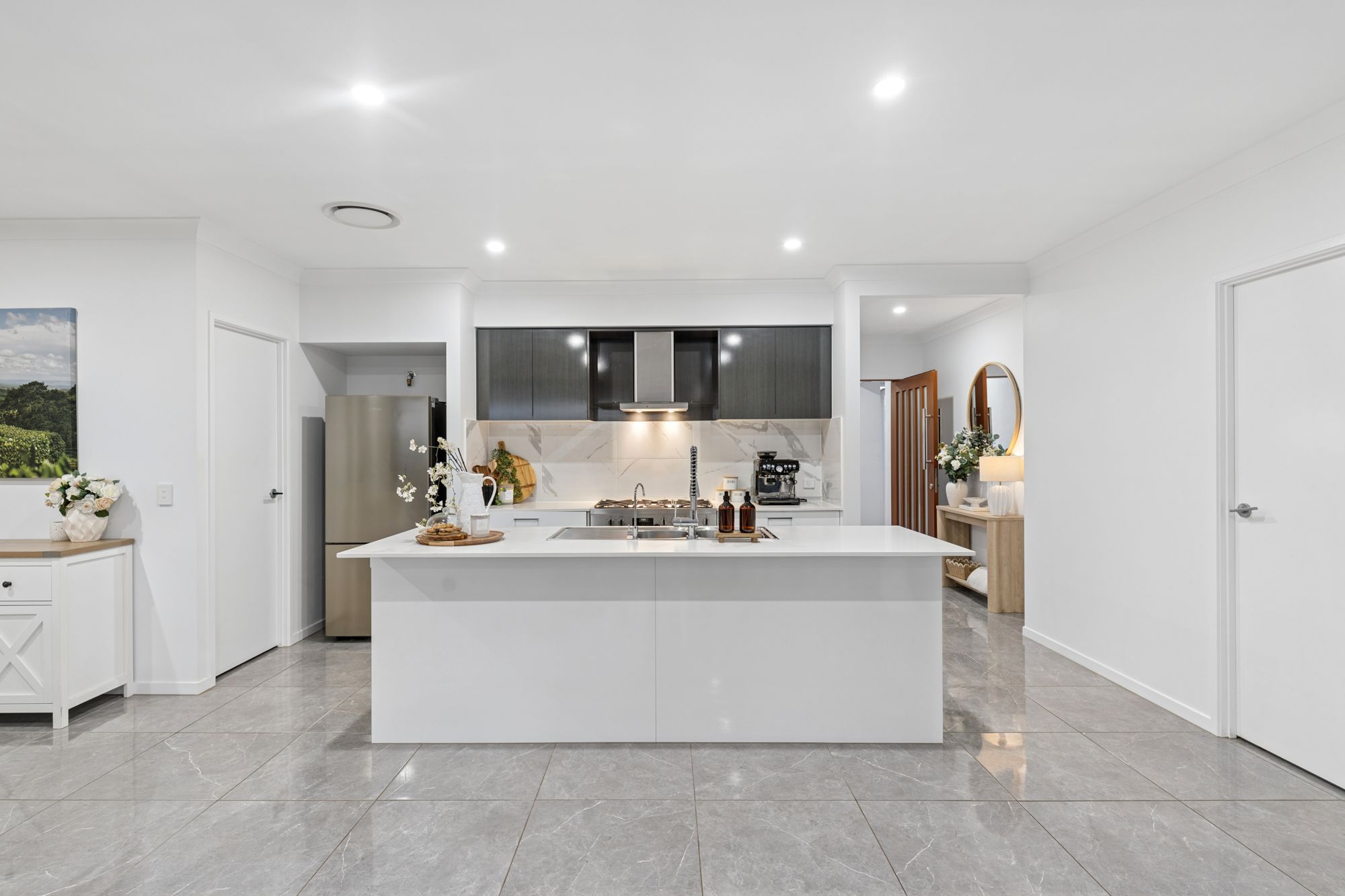 12 Xanadu Place — photo 4 of 30
