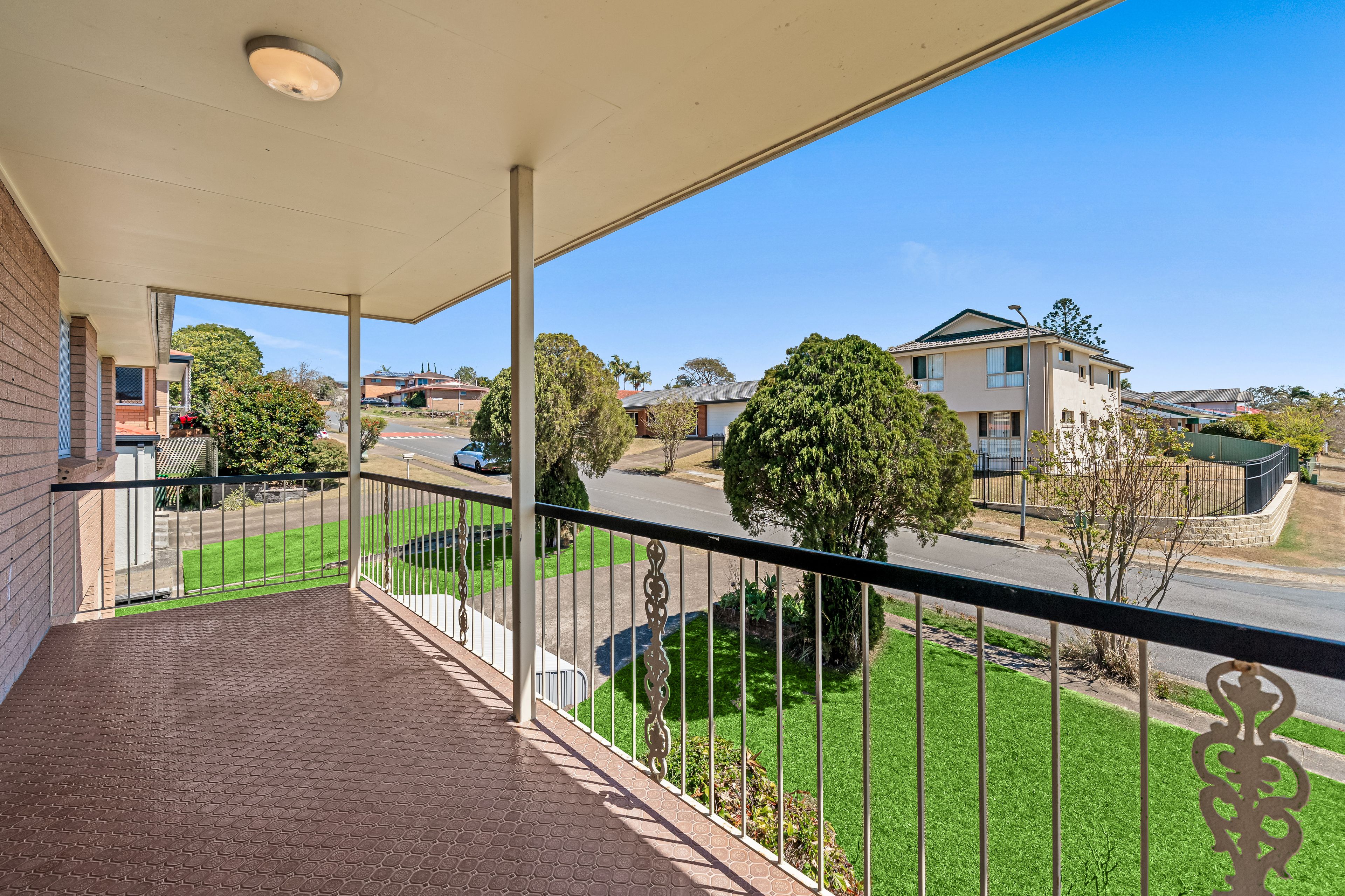 18 Devonlea Street — photo 15 of 30