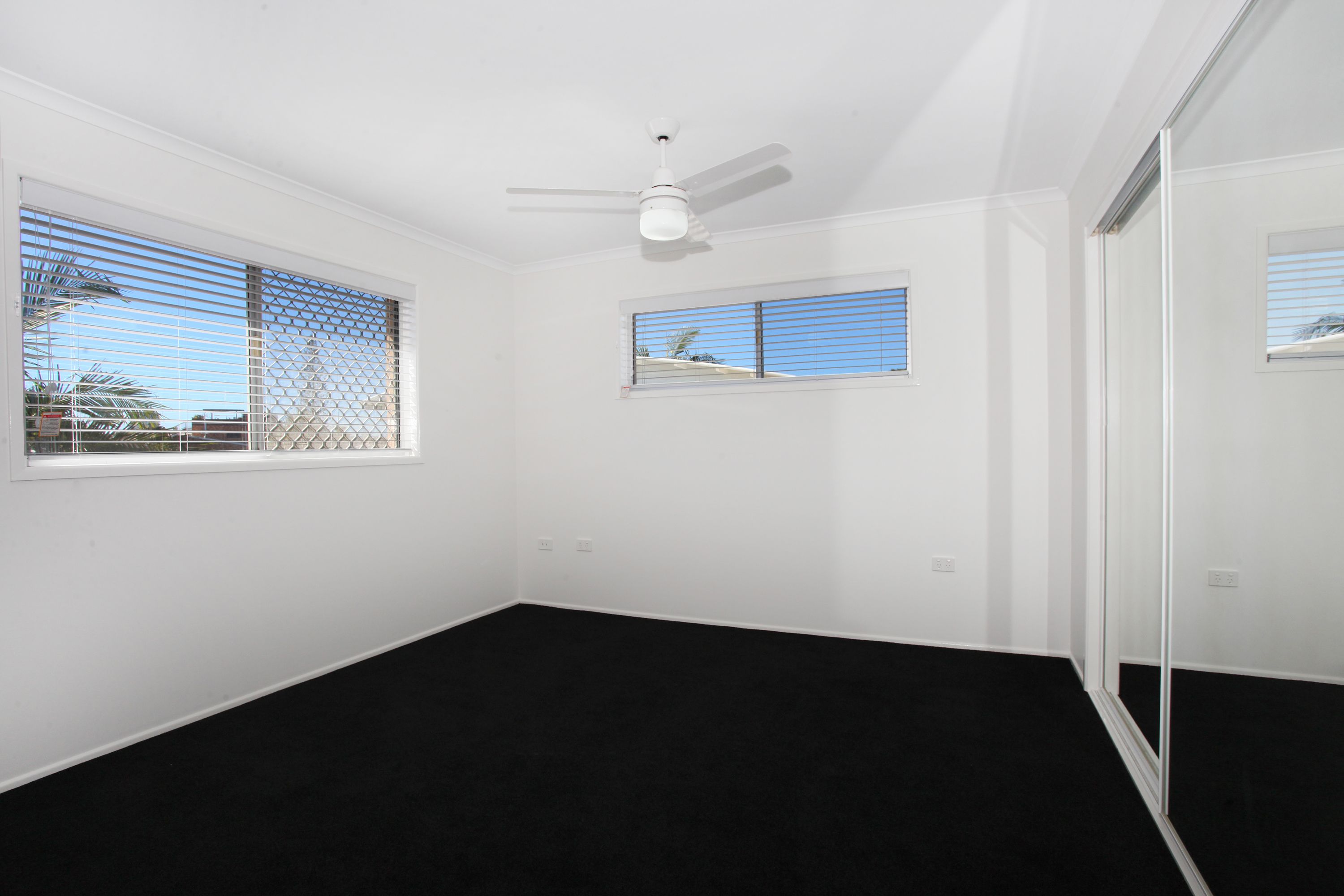 13 Moondarra Crescent — photo 7 of 12