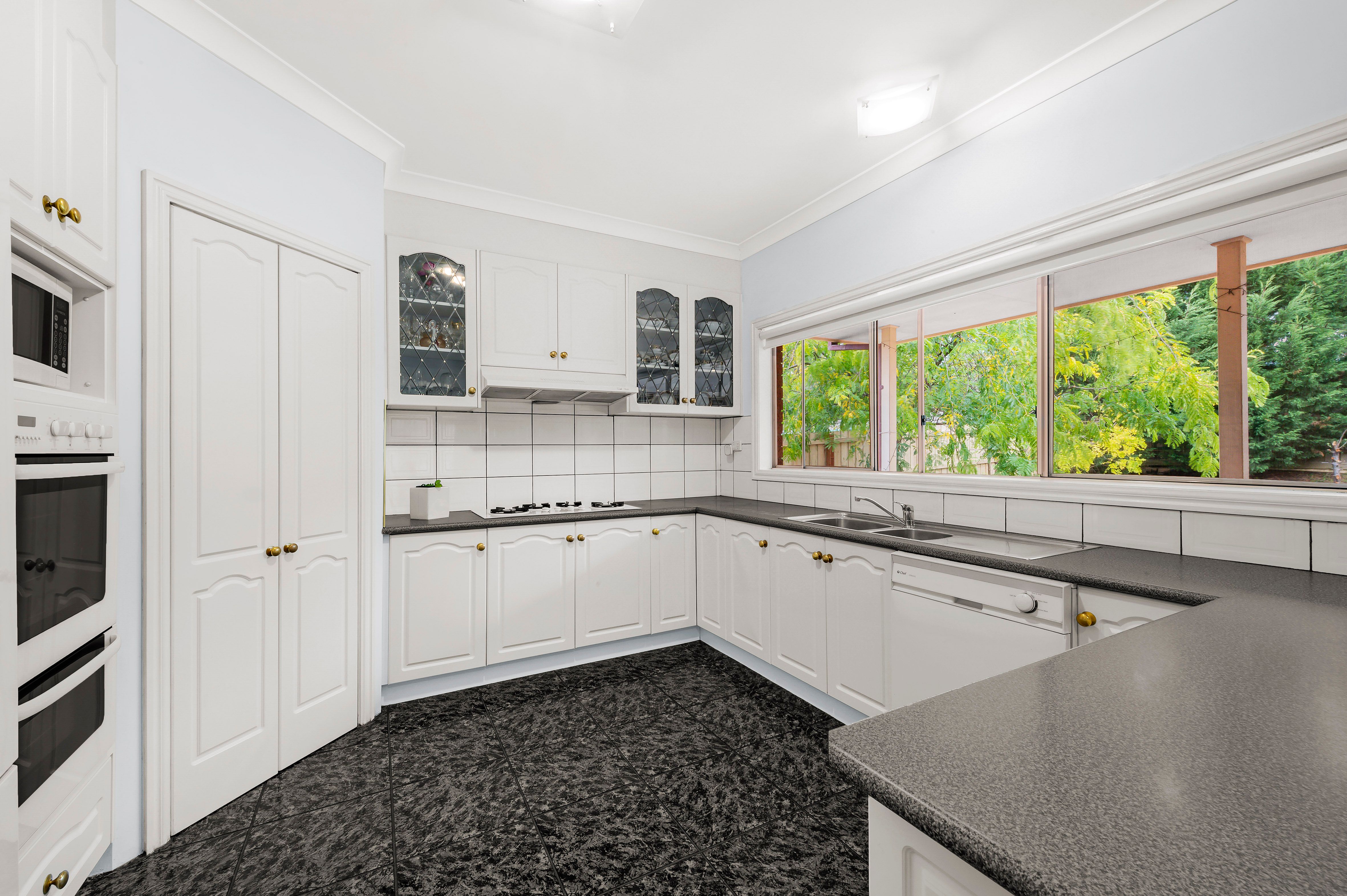 30 Armstrong Drive, Rowville, VIC 3178