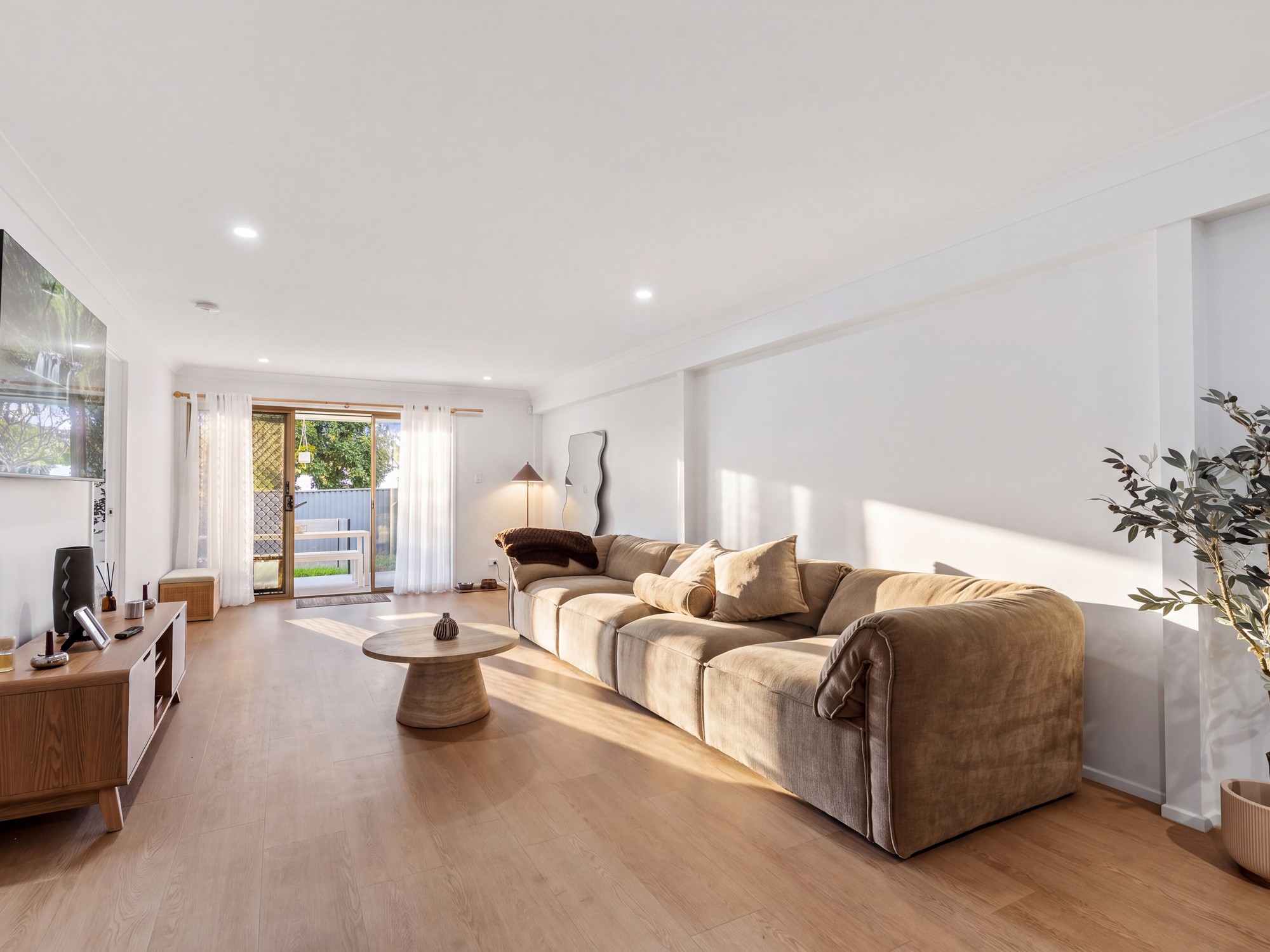 1/1 Lawley Crescent, Pacific Pines, QLD 4211