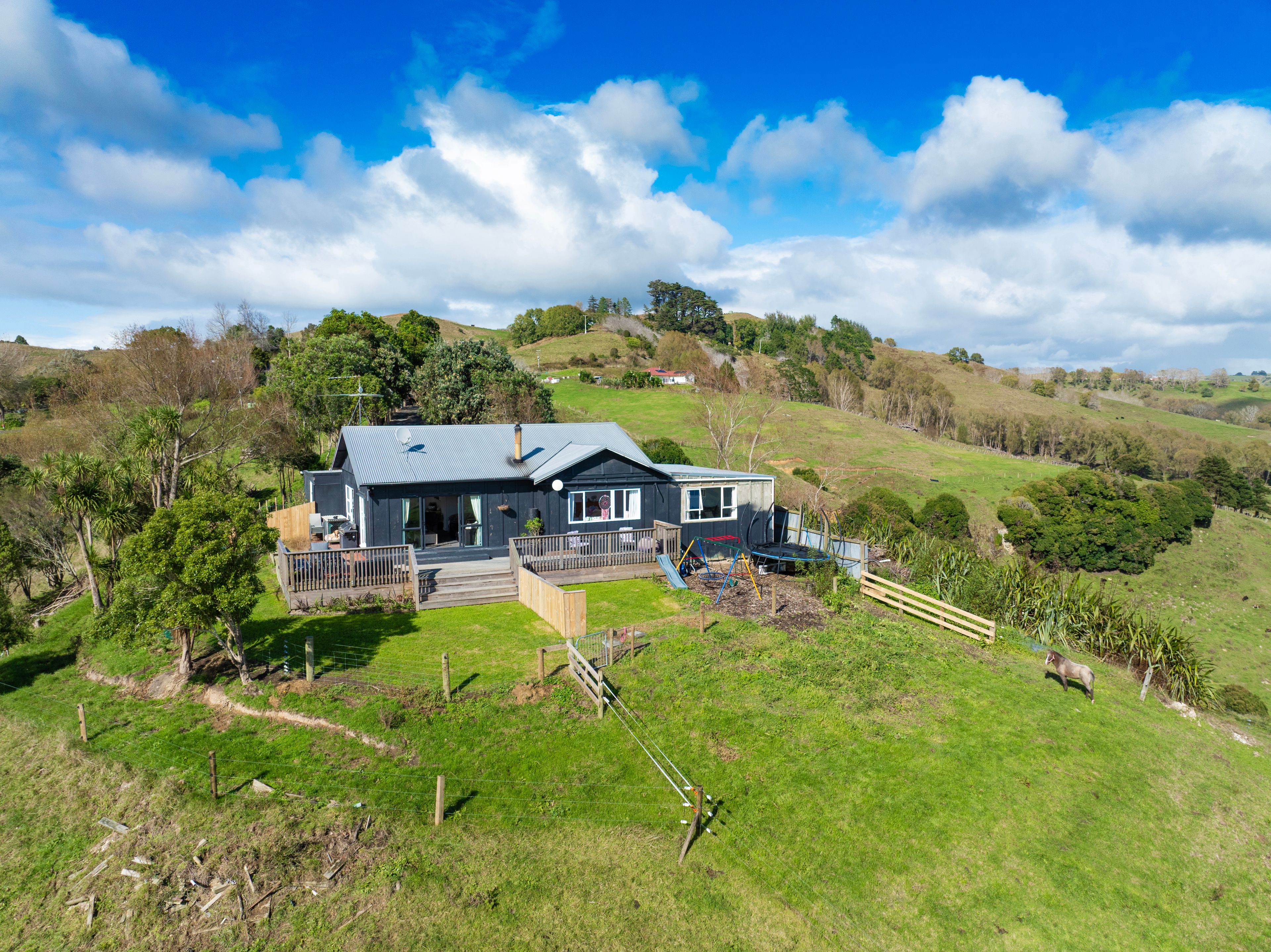 844 Wairamarama Onewhero Road, Onewhero, Franklin