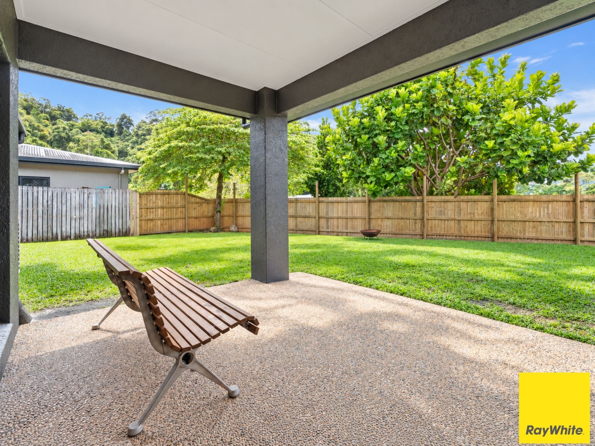 1 Pavetta Close — photo 14 of 19