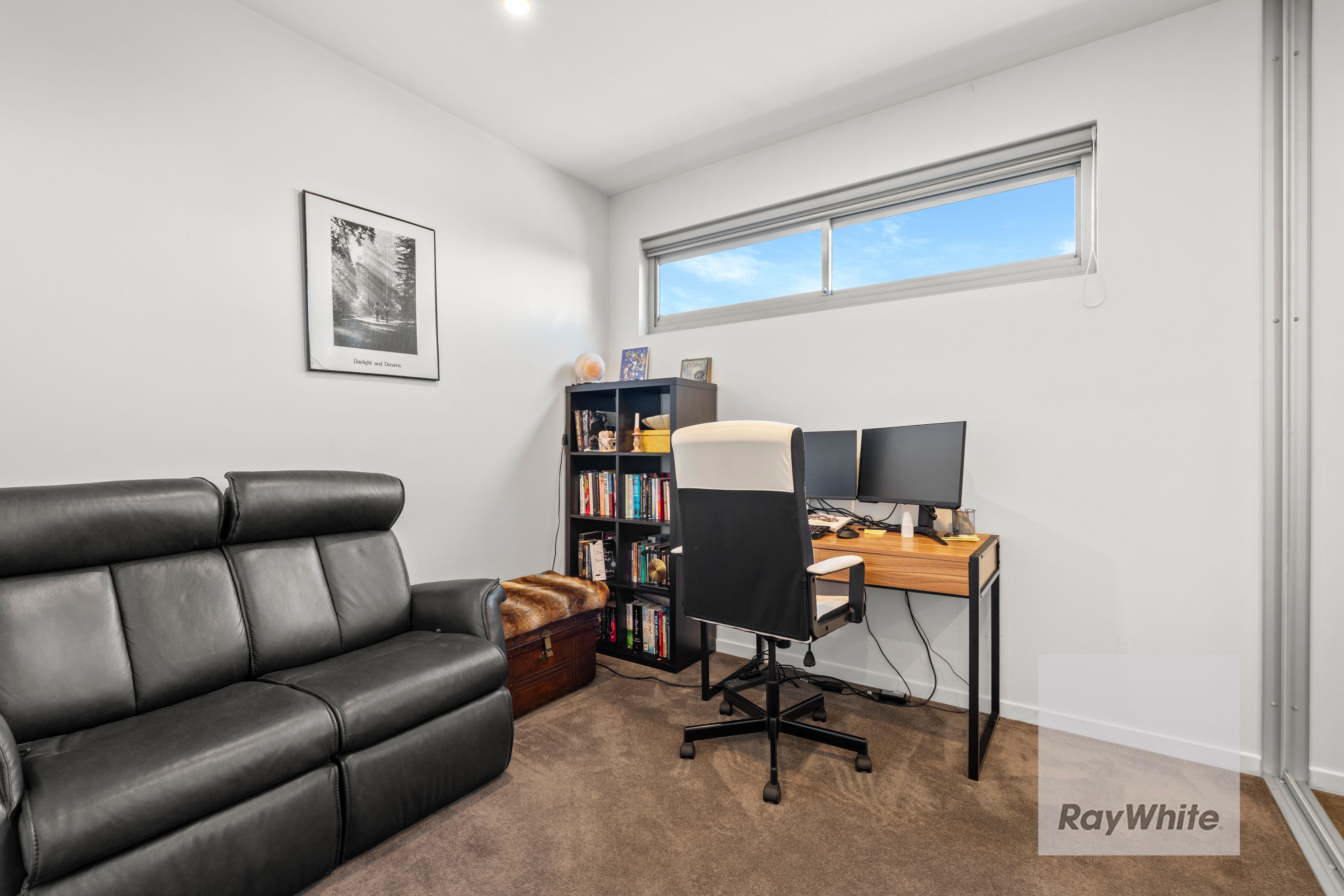 101/264-268 Waterdale Road — photo 10 of 19