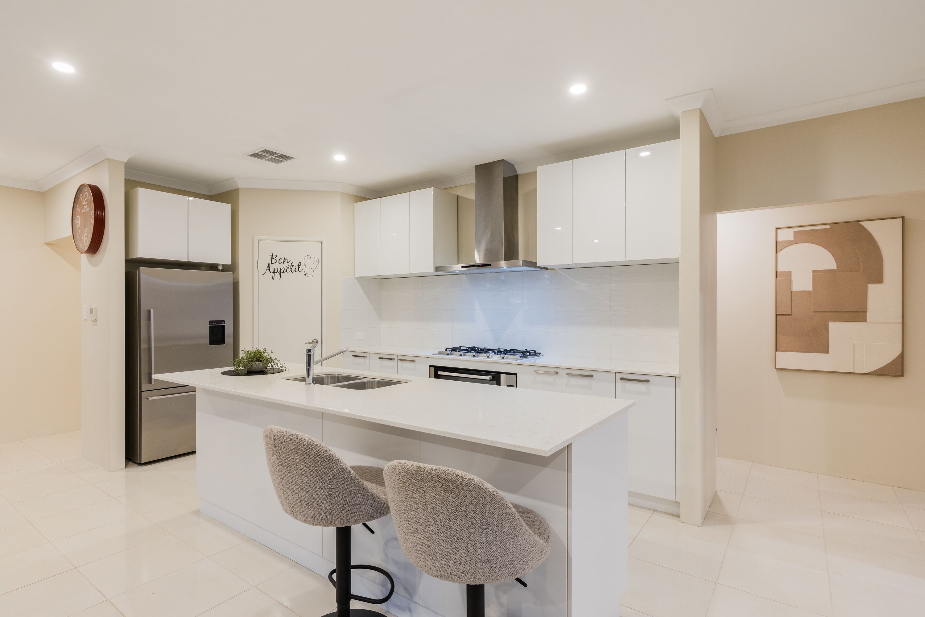 35 Manich Drive — photo 16 of 22