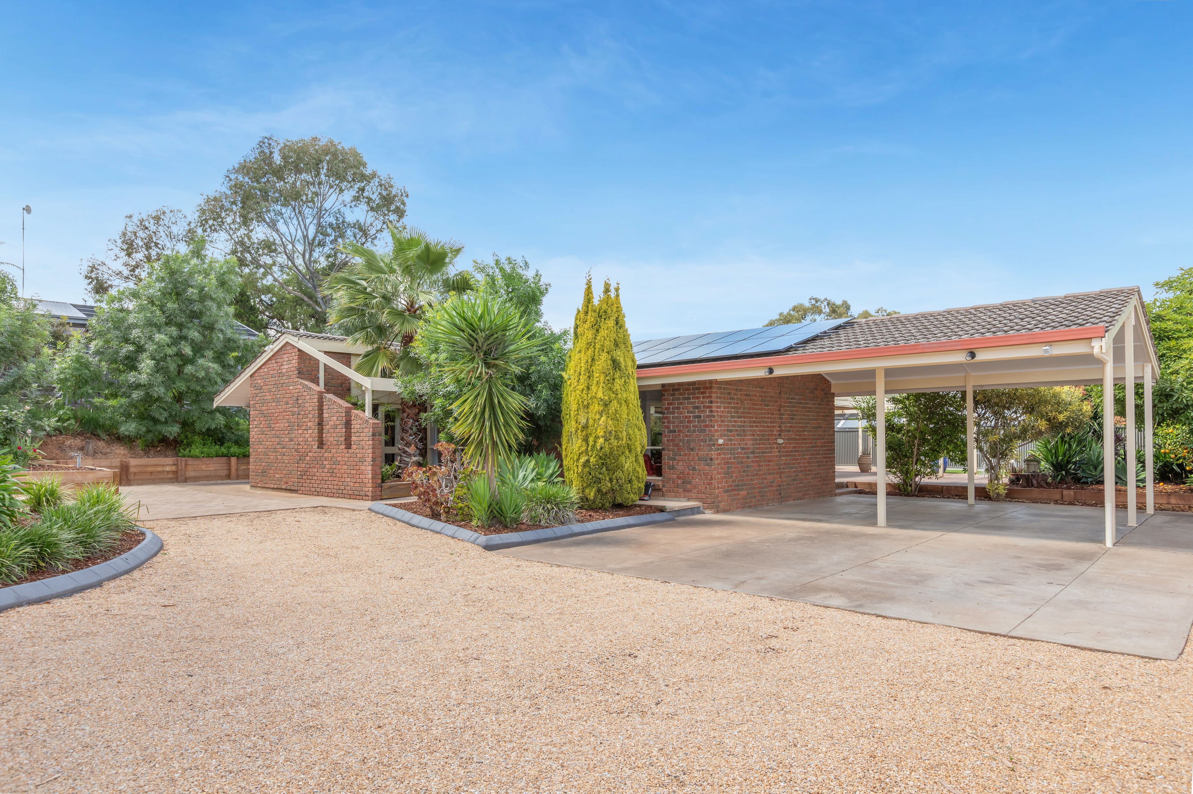 96 Uley Road, Craigmore, SA 5114