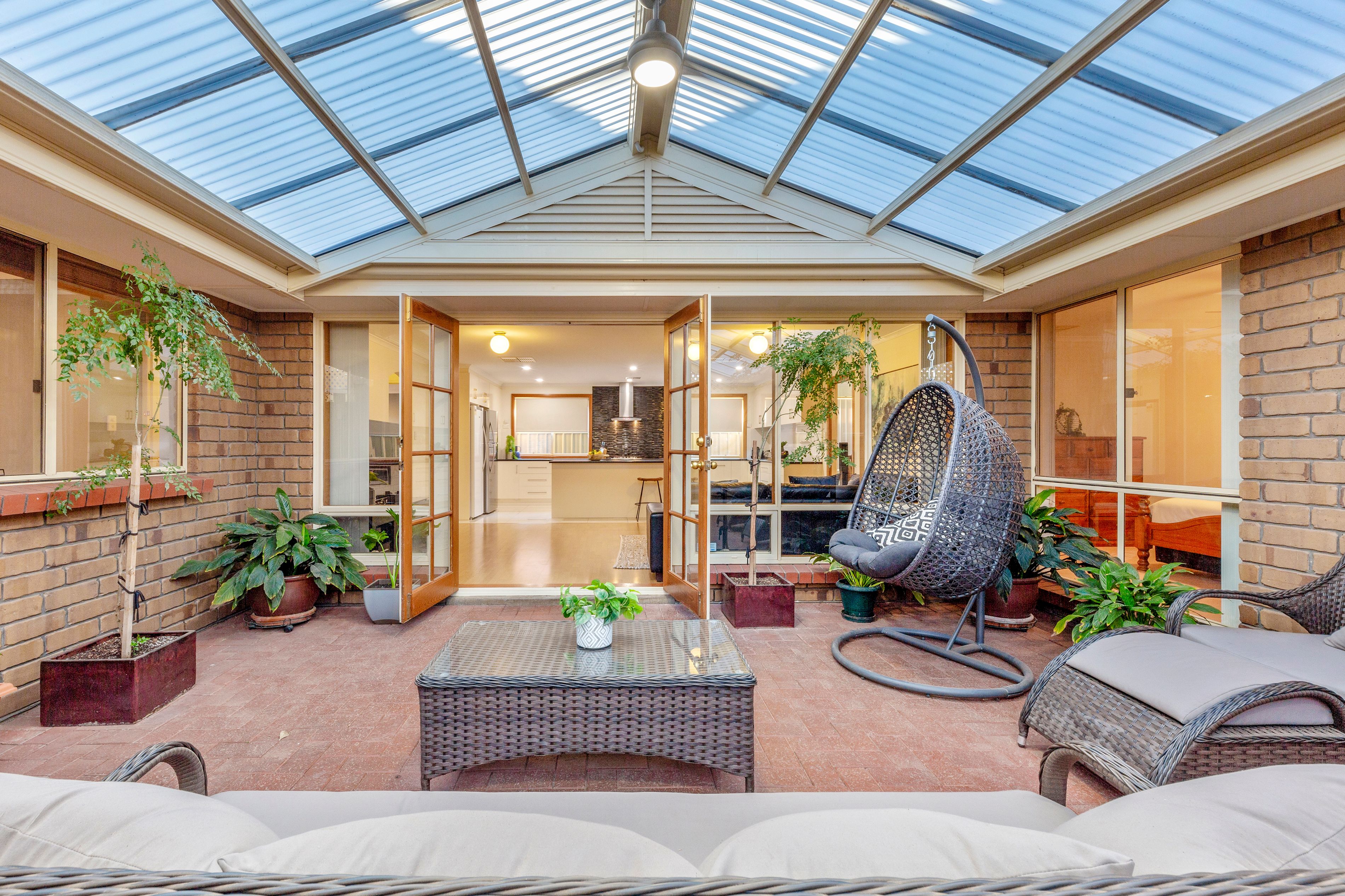 5 Toulon Place, Greenwith, SA 5125