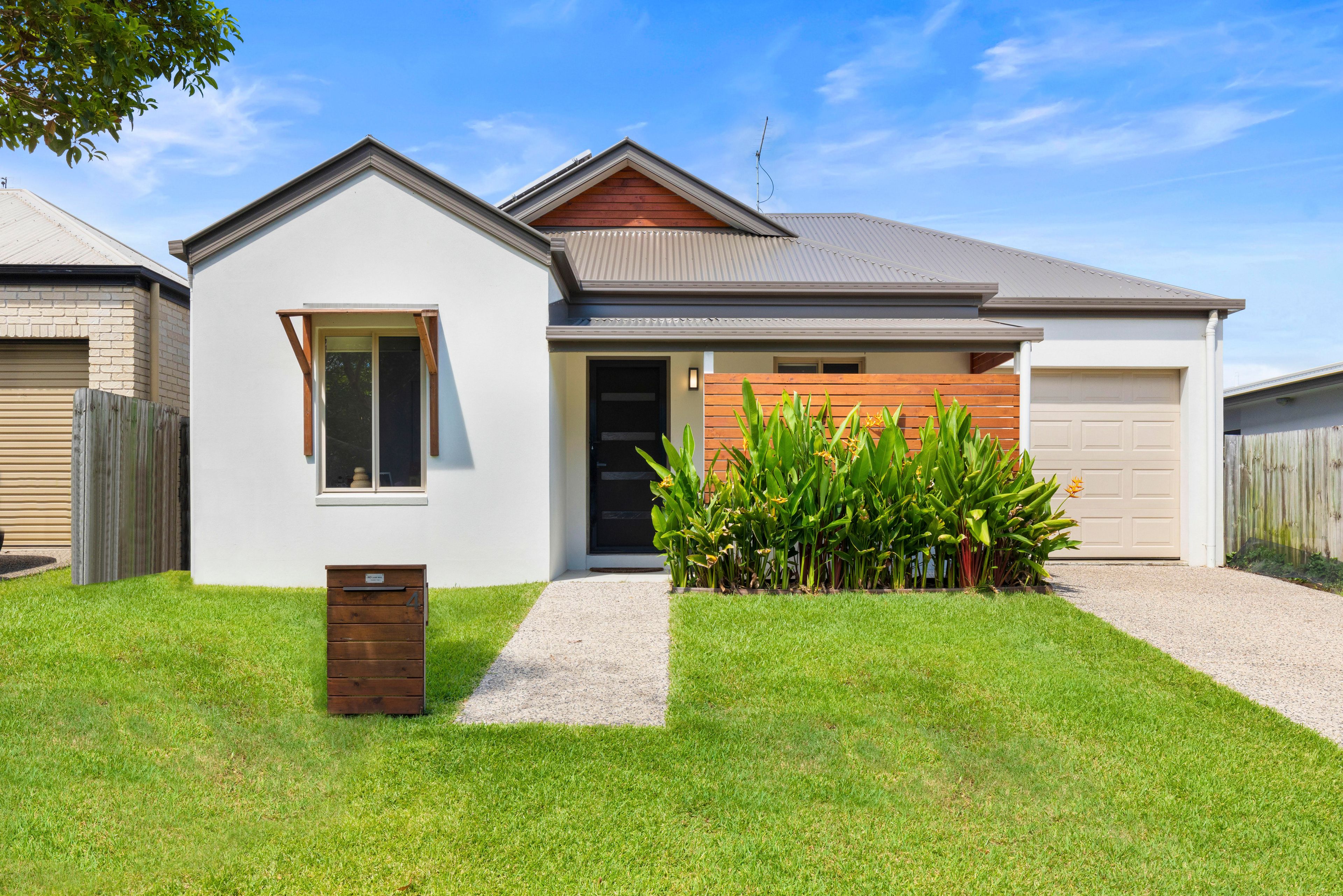 4 Toolona Place, Caloundra West QLD 4551