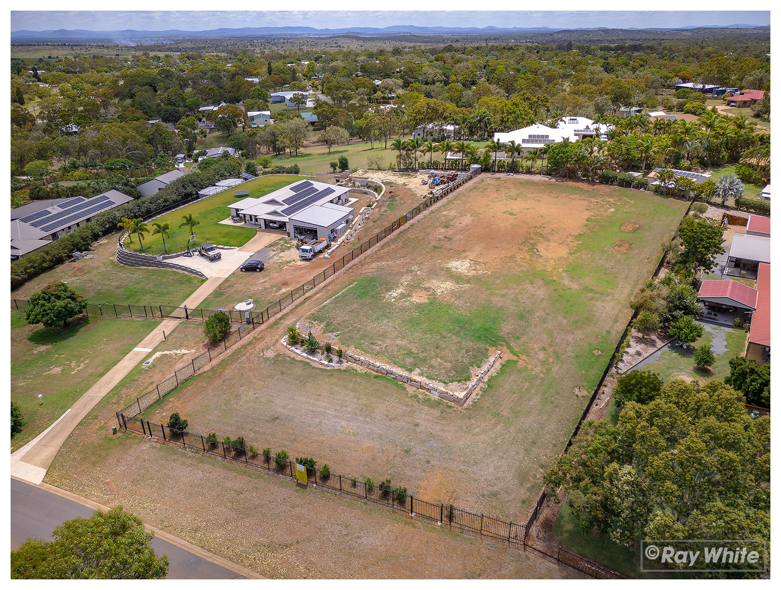 150-152 Angela Road, Rockyview, QLD 4701