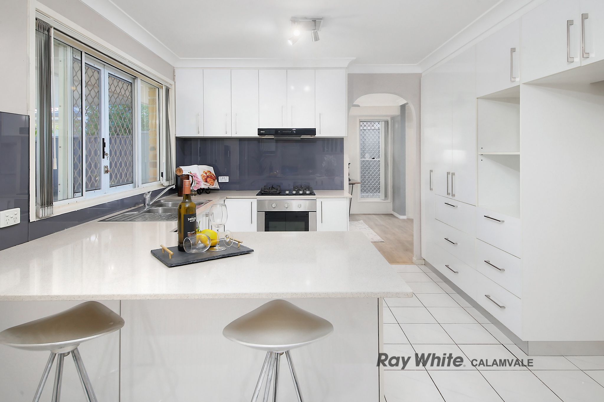 36 CLEVELAND Place — photo 3 of 24