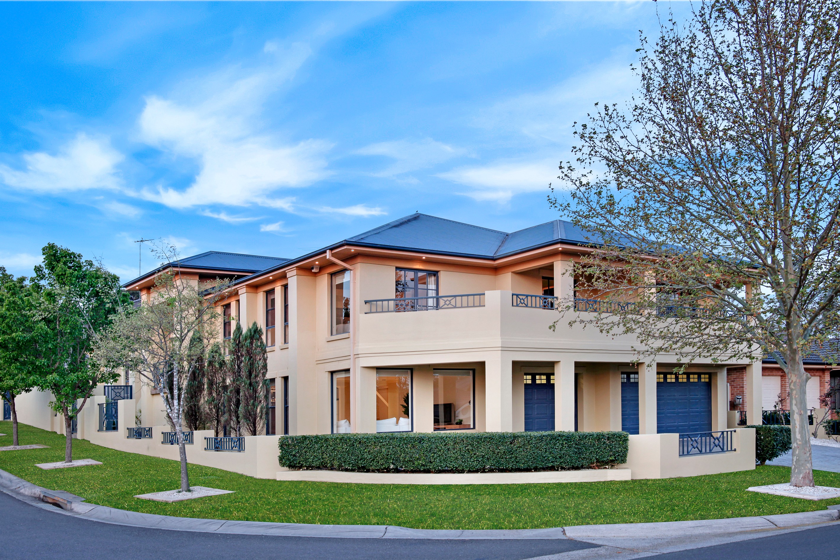 2 Whitely Grove, Harrington Park, NSW 2567